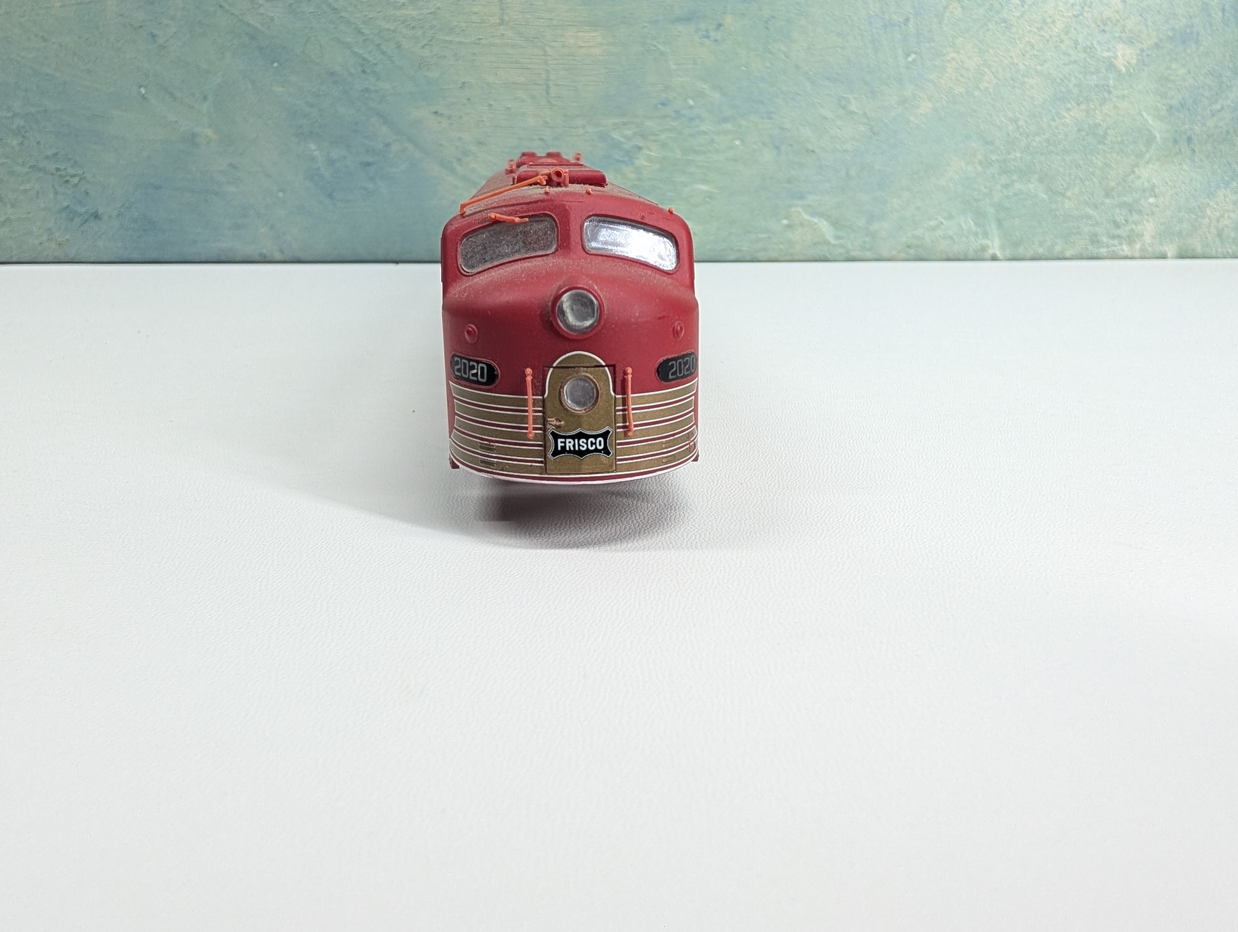 USED Life-Like HO Scale Proto 2000 E8A Diesel Locomotive Shell Only Frisco Big Red #2020