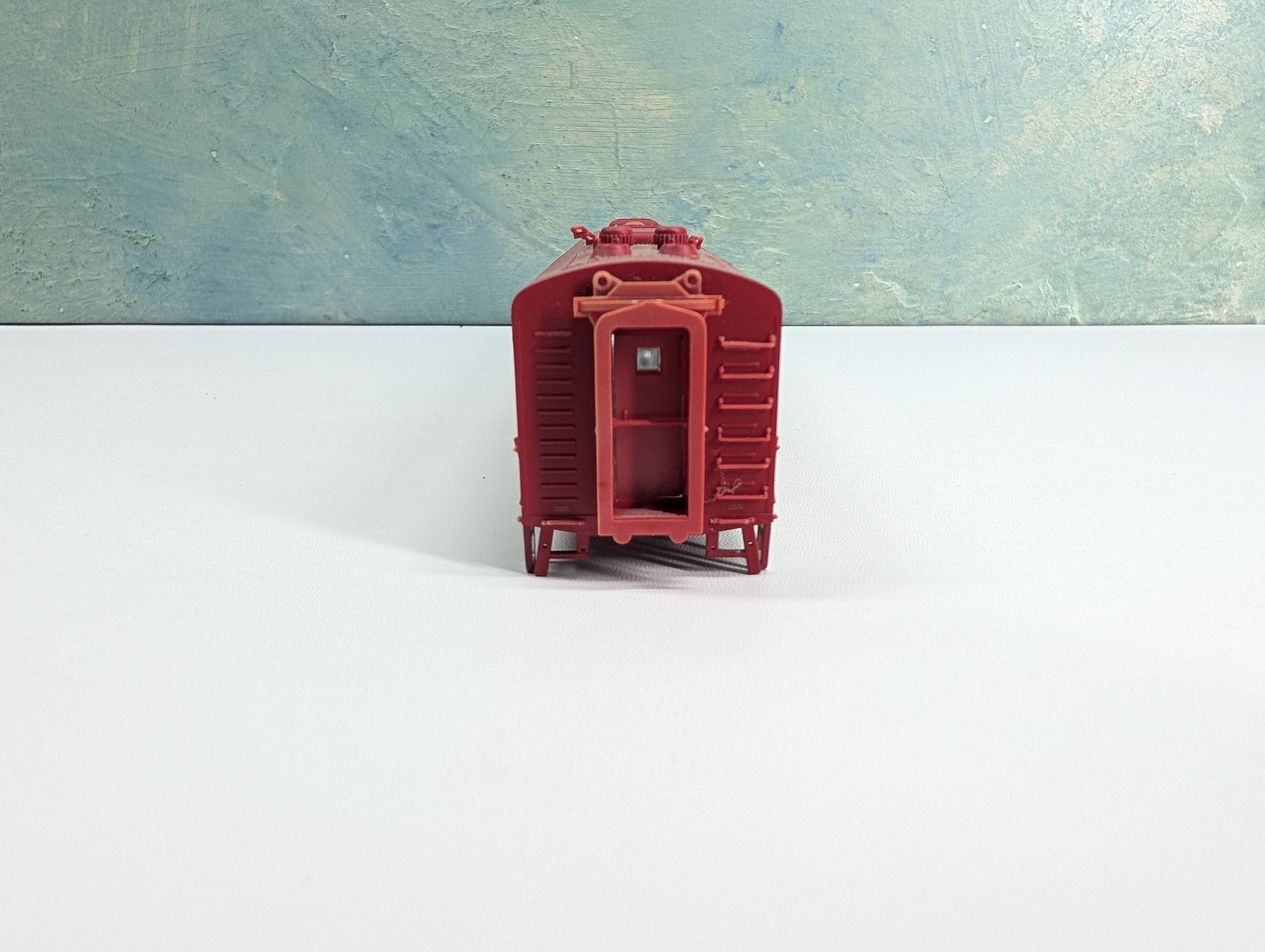 USED Life-Like HO Scale Proto 2000 E8A Diesel Locomotive Shell Only Frisco Big Red #2020