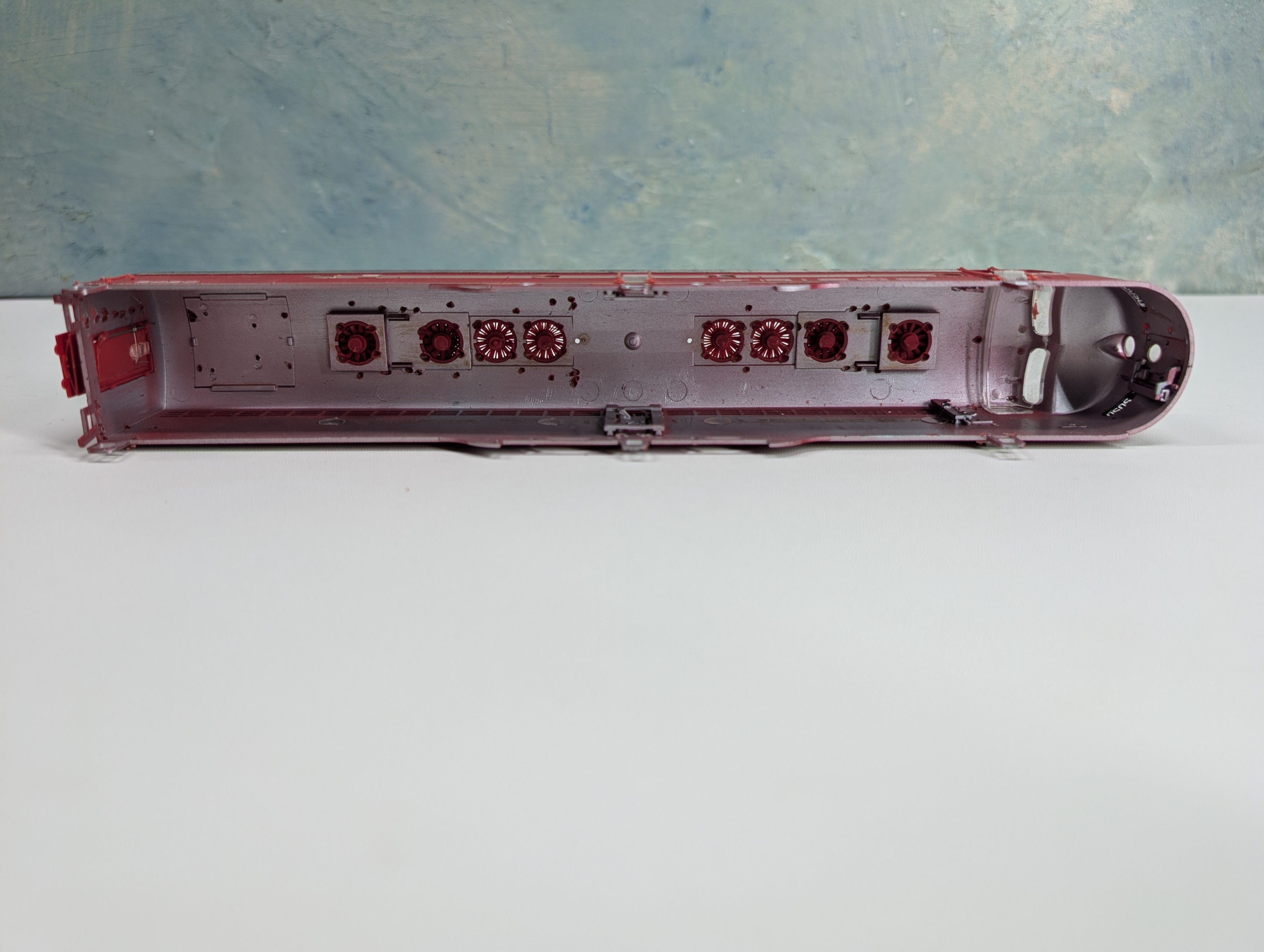 USED Life-Like HO Scale Proto 2000 E8A Diesel Locomotive Shell Only Frisco Big Red #2020