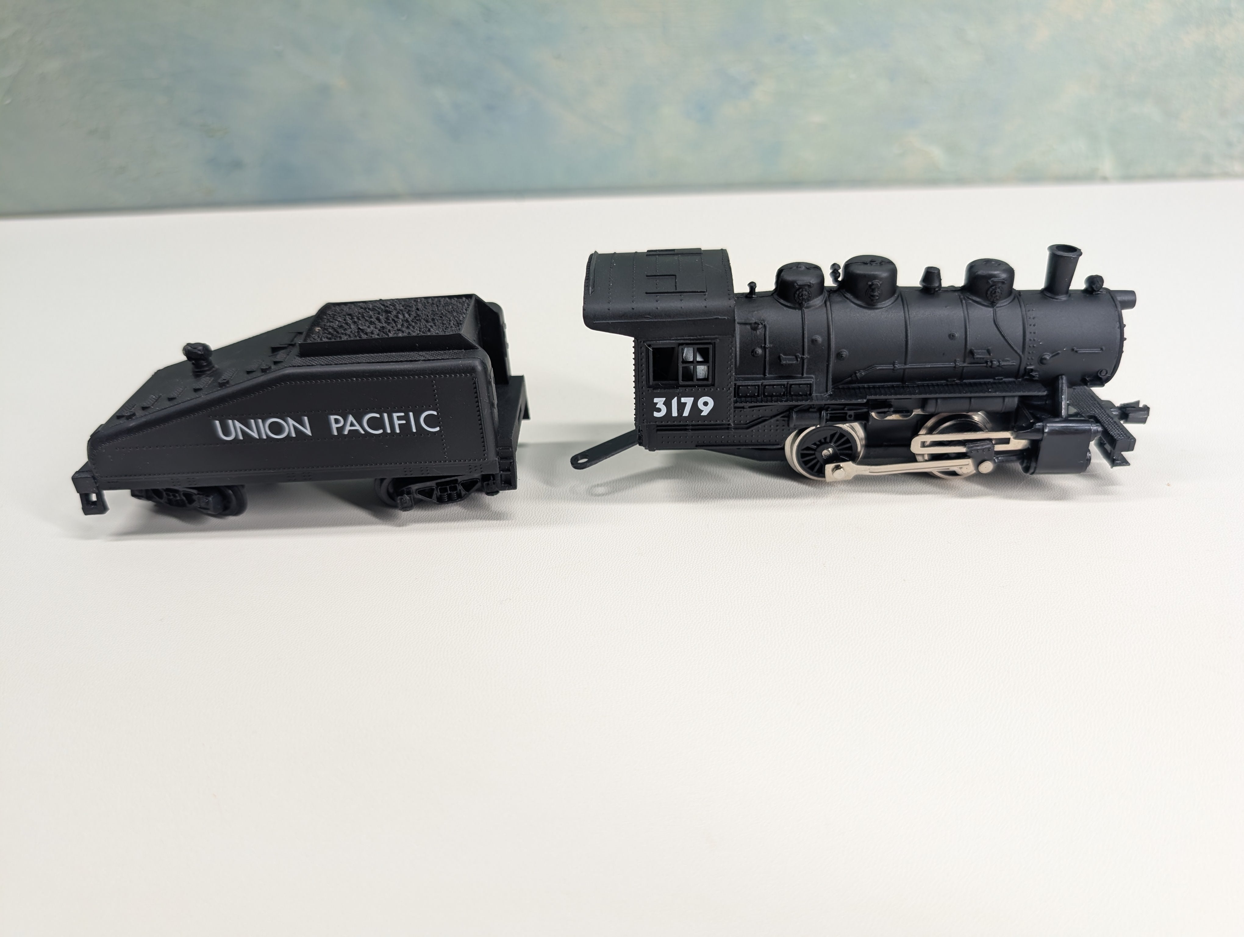 USED Life-Like HO Scale 0-4-0 Steam Locomotive Union Pacific UP #3179 Parts/Repairs DC