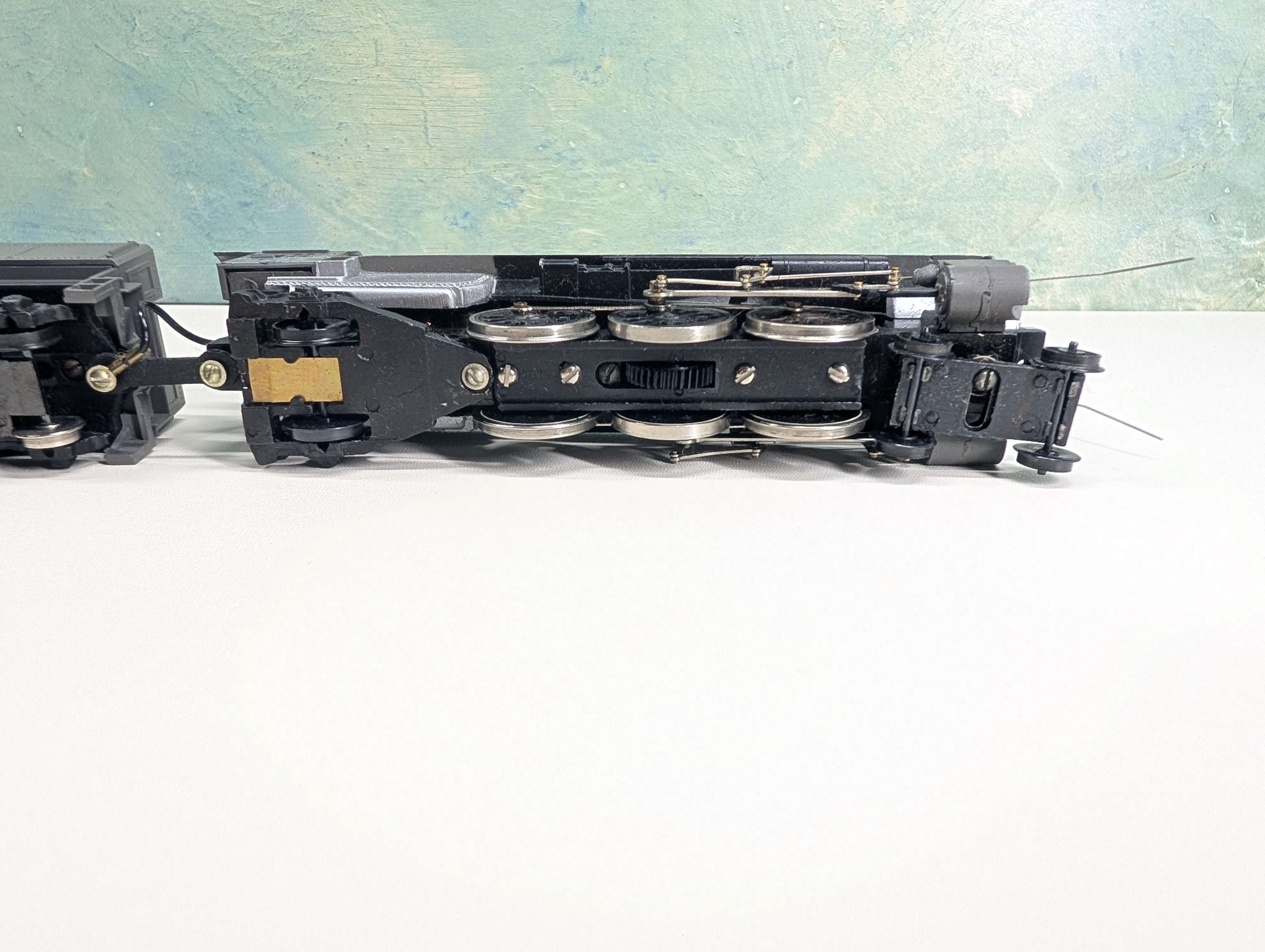 USED Mantua HO Scale Gray Goose 4-6-2 Steam Locomotive Union Pacific UP #3265 Runs Great! DC