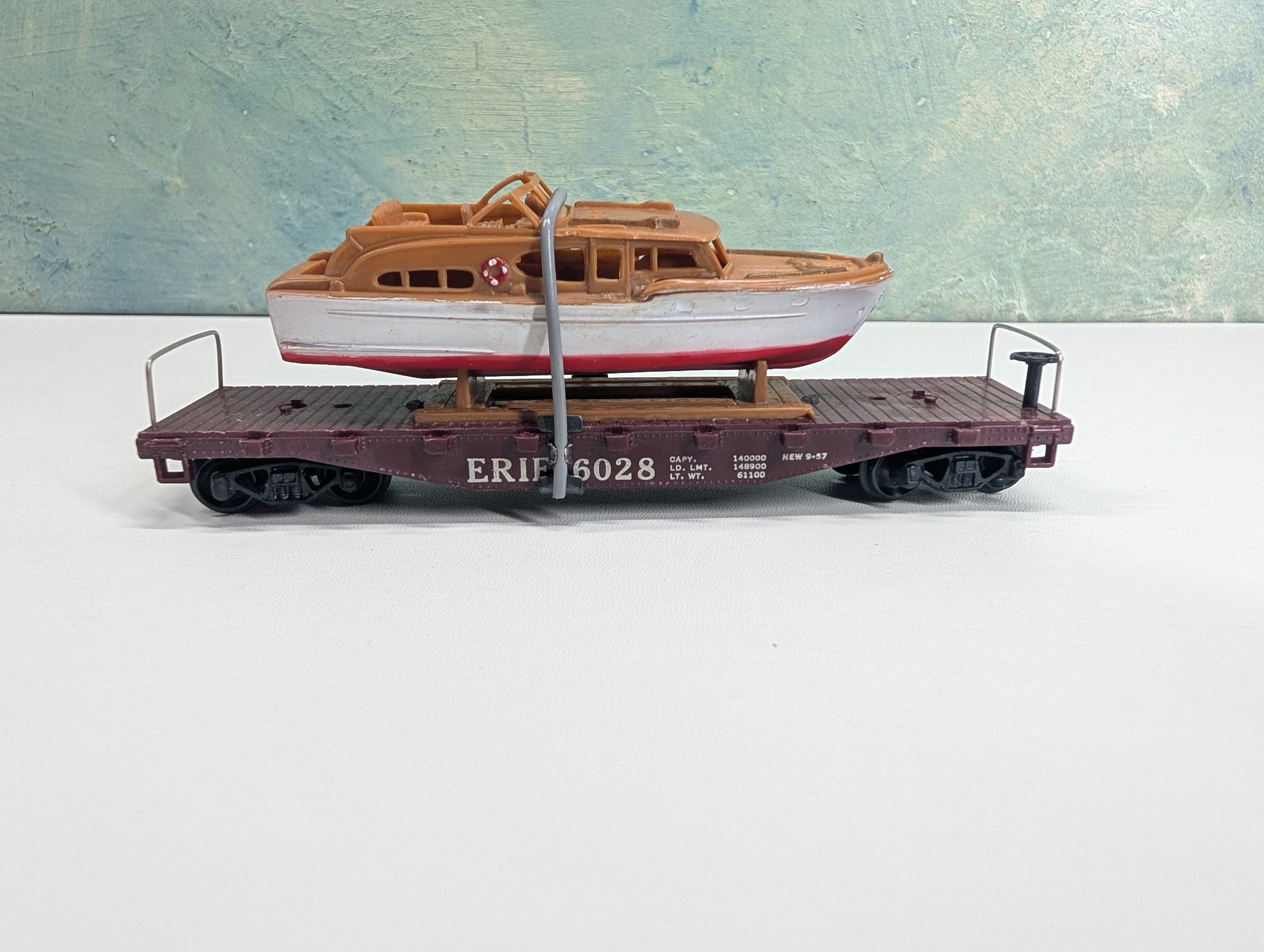 USED Marx HO Scale Flat Car w/ Boat Erie #6028 RARE