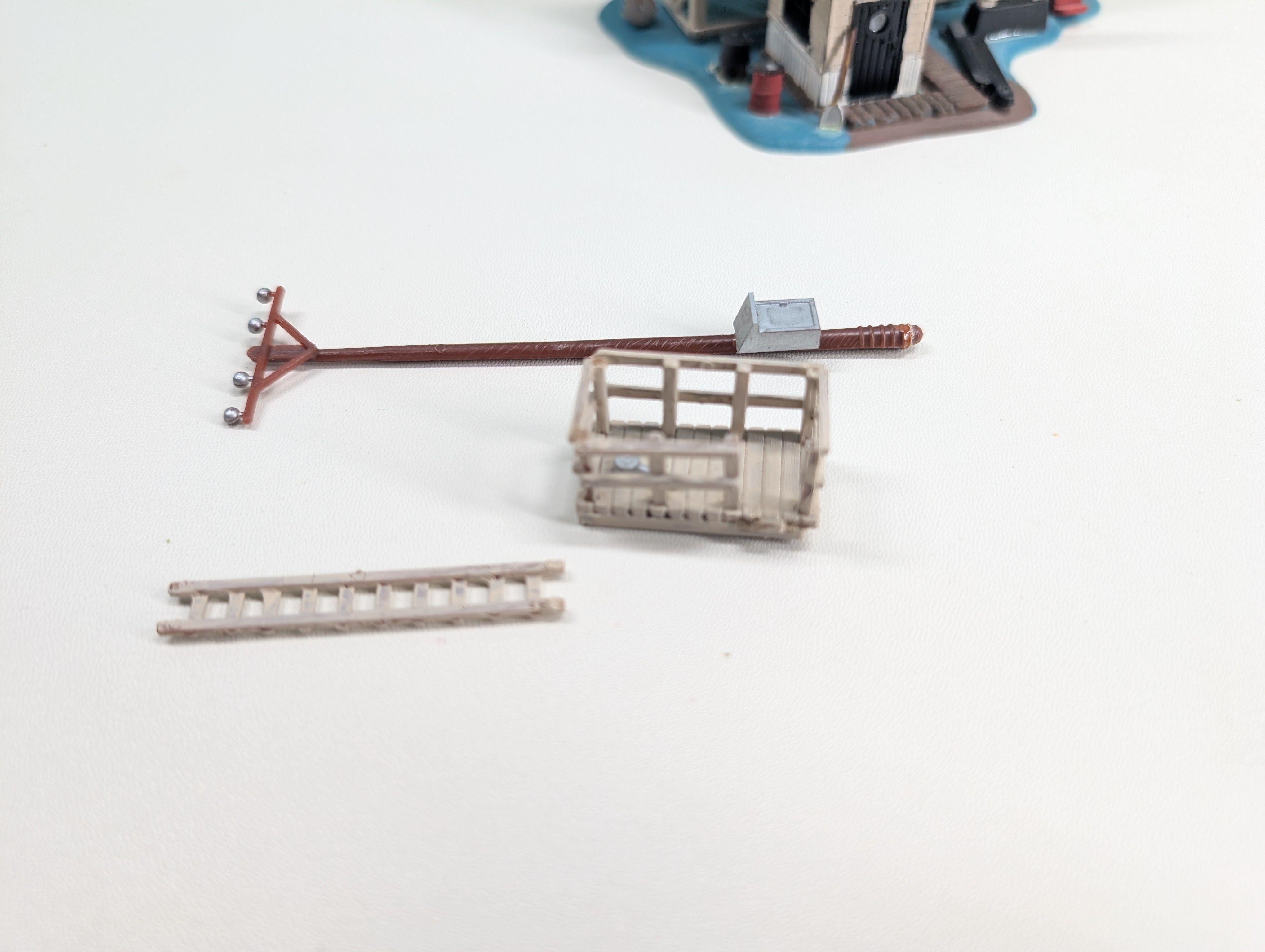 USED HO Scale Oil Co Facility