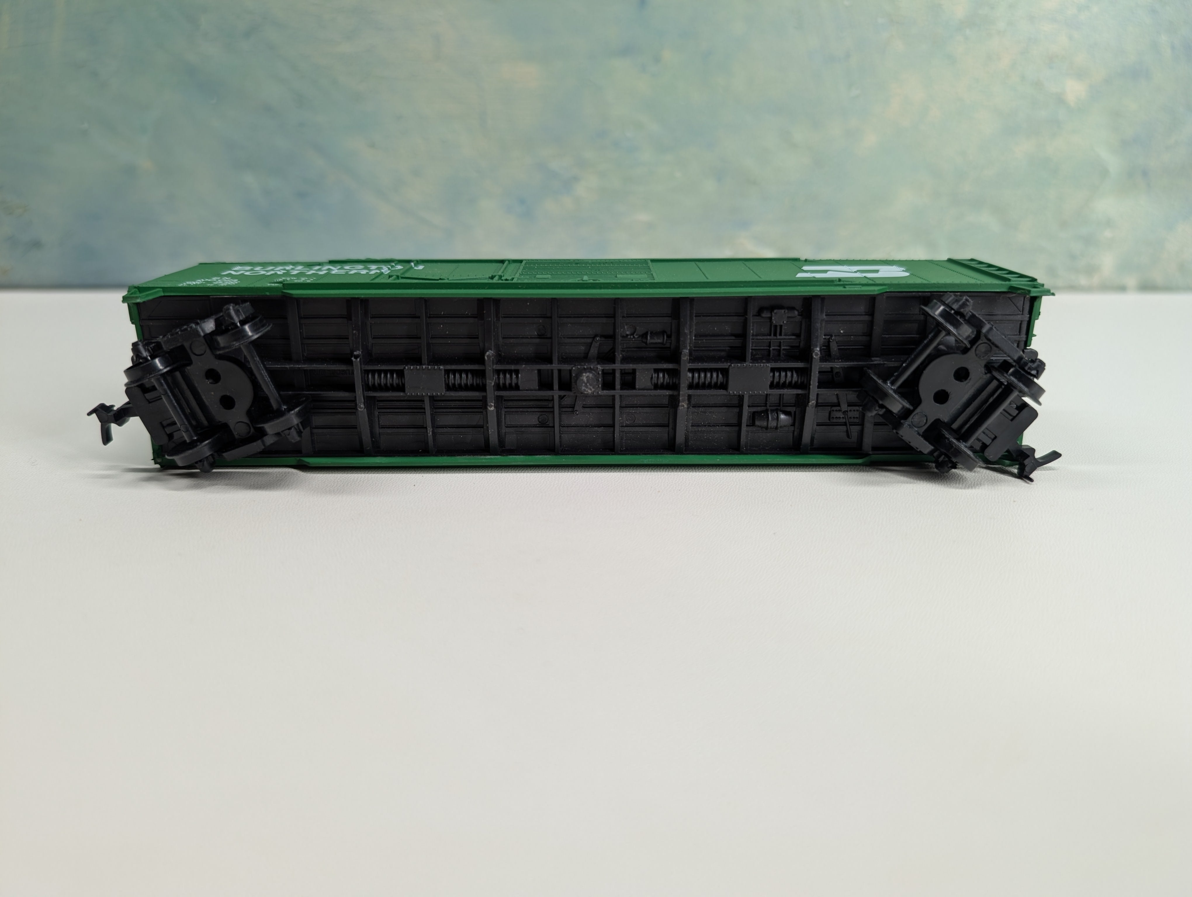 USED AHM HO Scale 50' Box Car Burlington Northern BN #100024