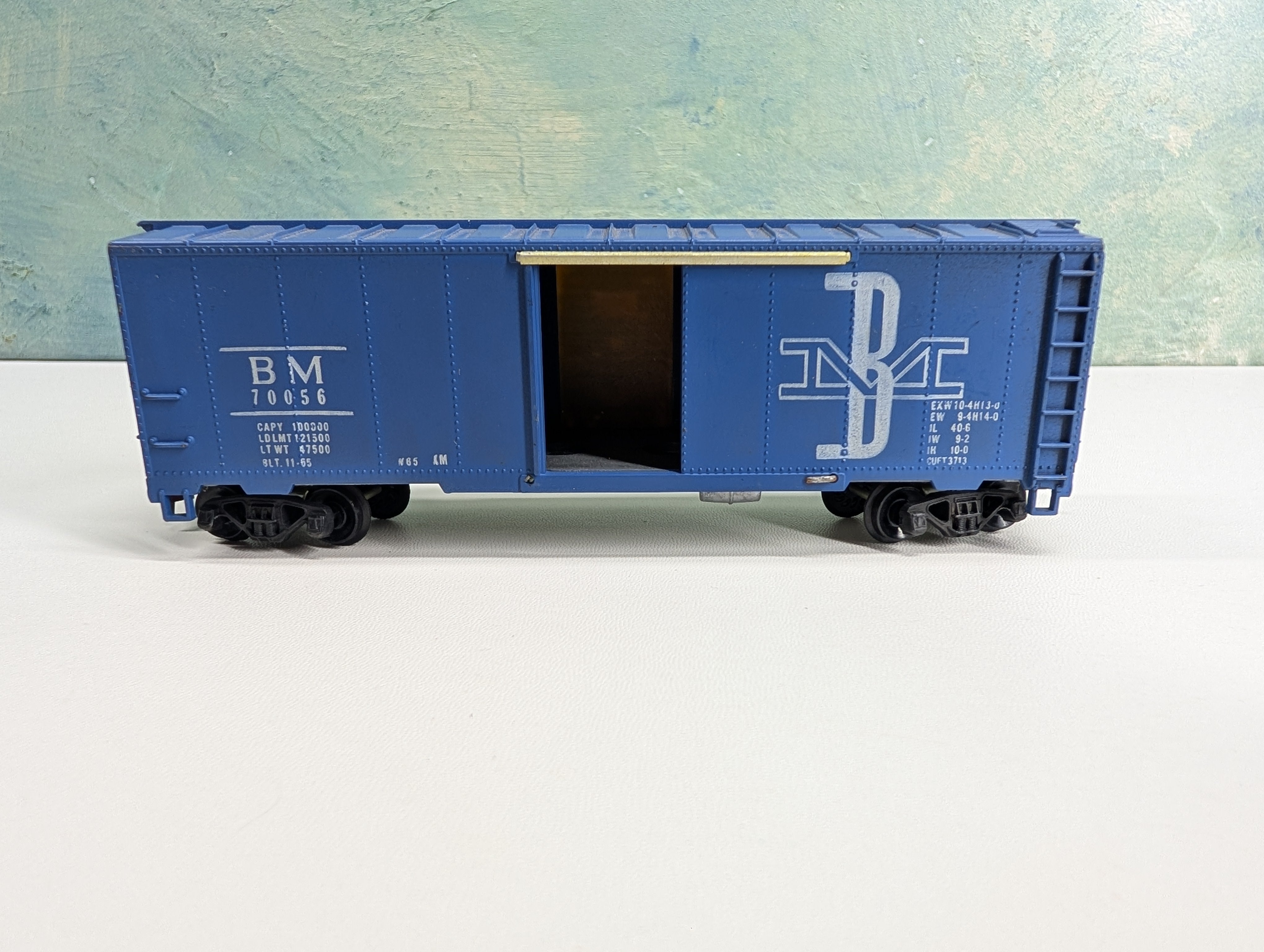 USED Mantua HO Scale 40' Box Car Boston and Maine BM #70056