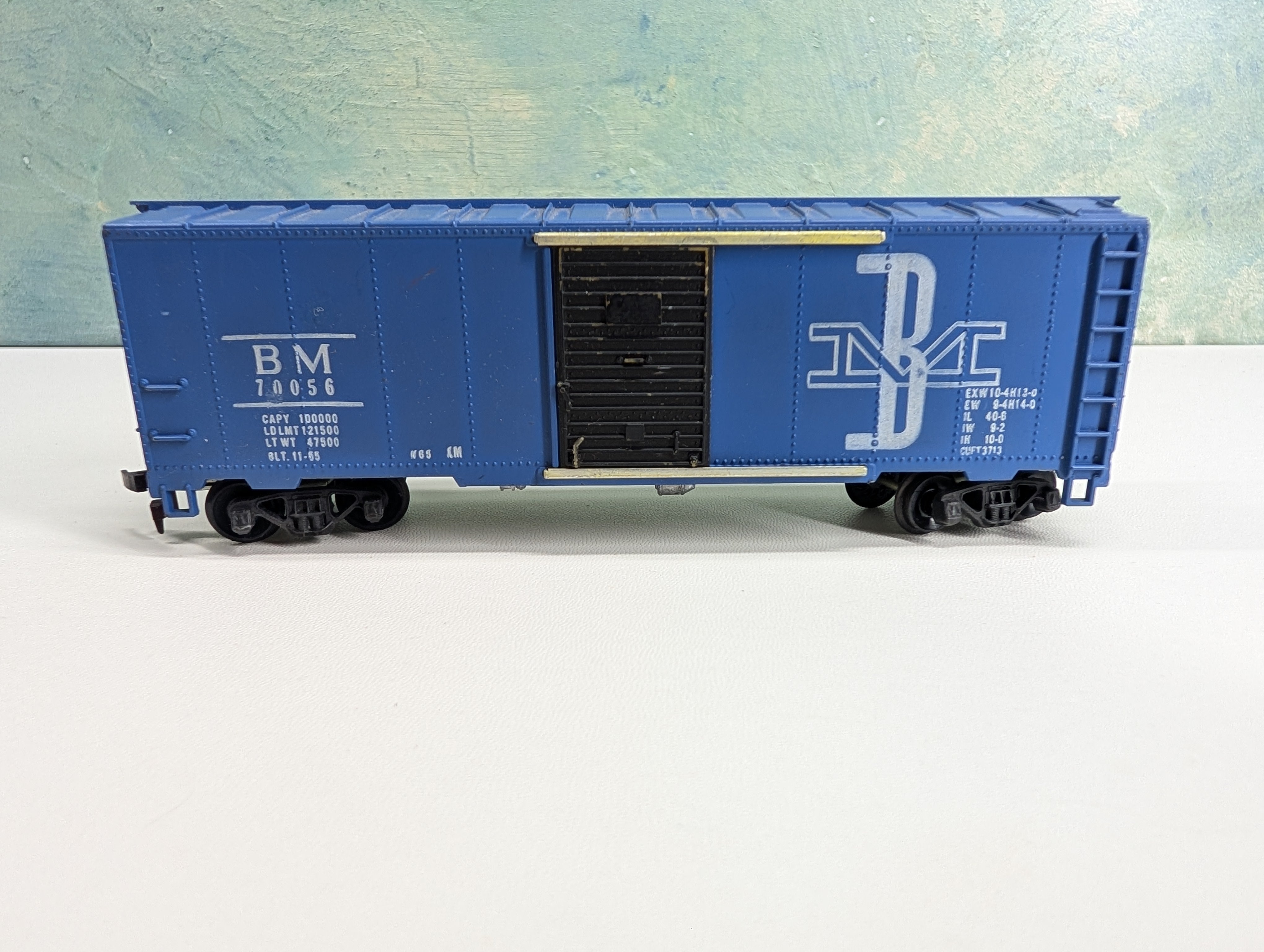 USED Mantua HO Scale 40' Box Car Boston and Maine BM #70056