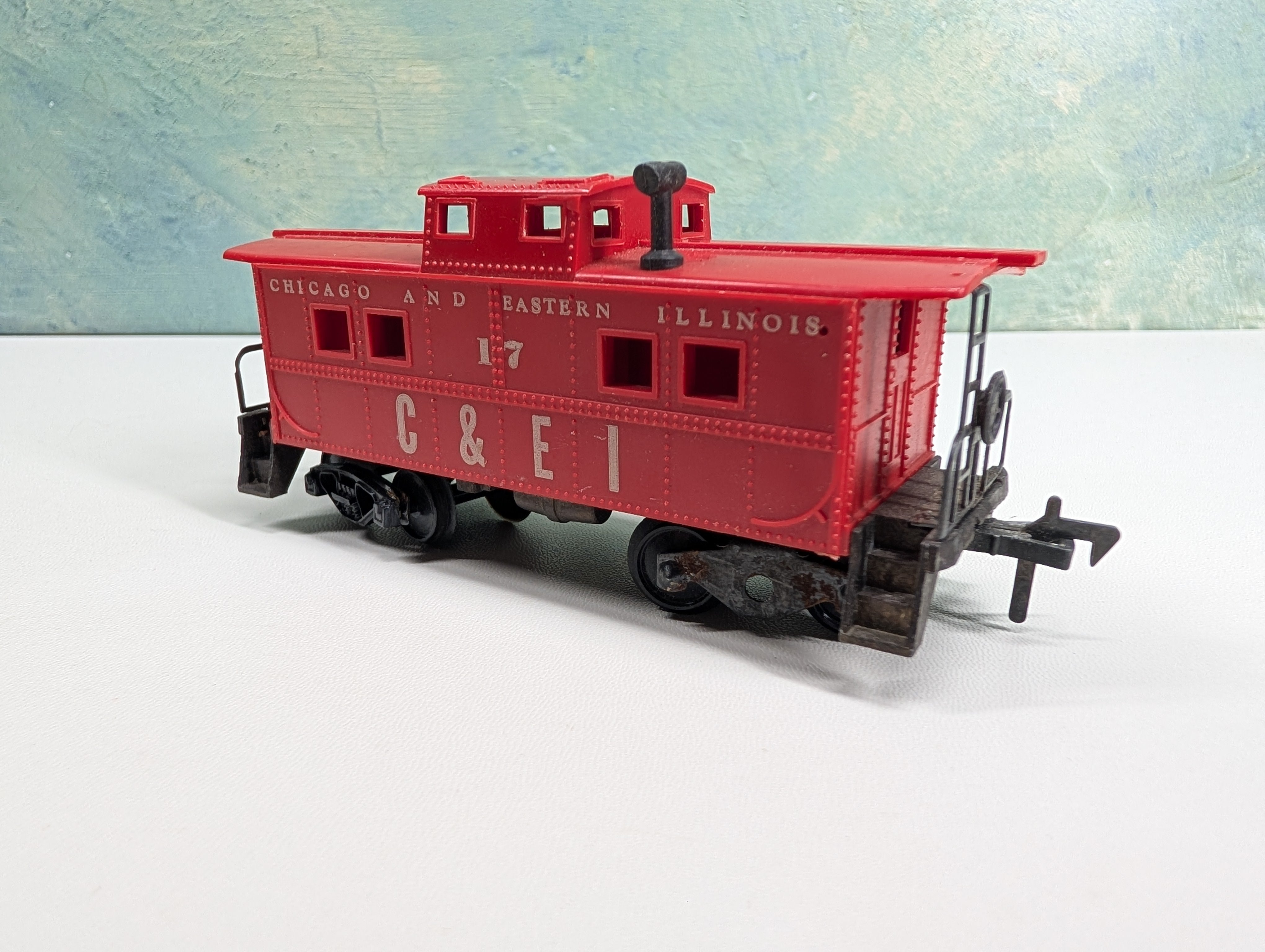 USED HO Scale Caboose Chicago and Eastern Illinois C&EI #17