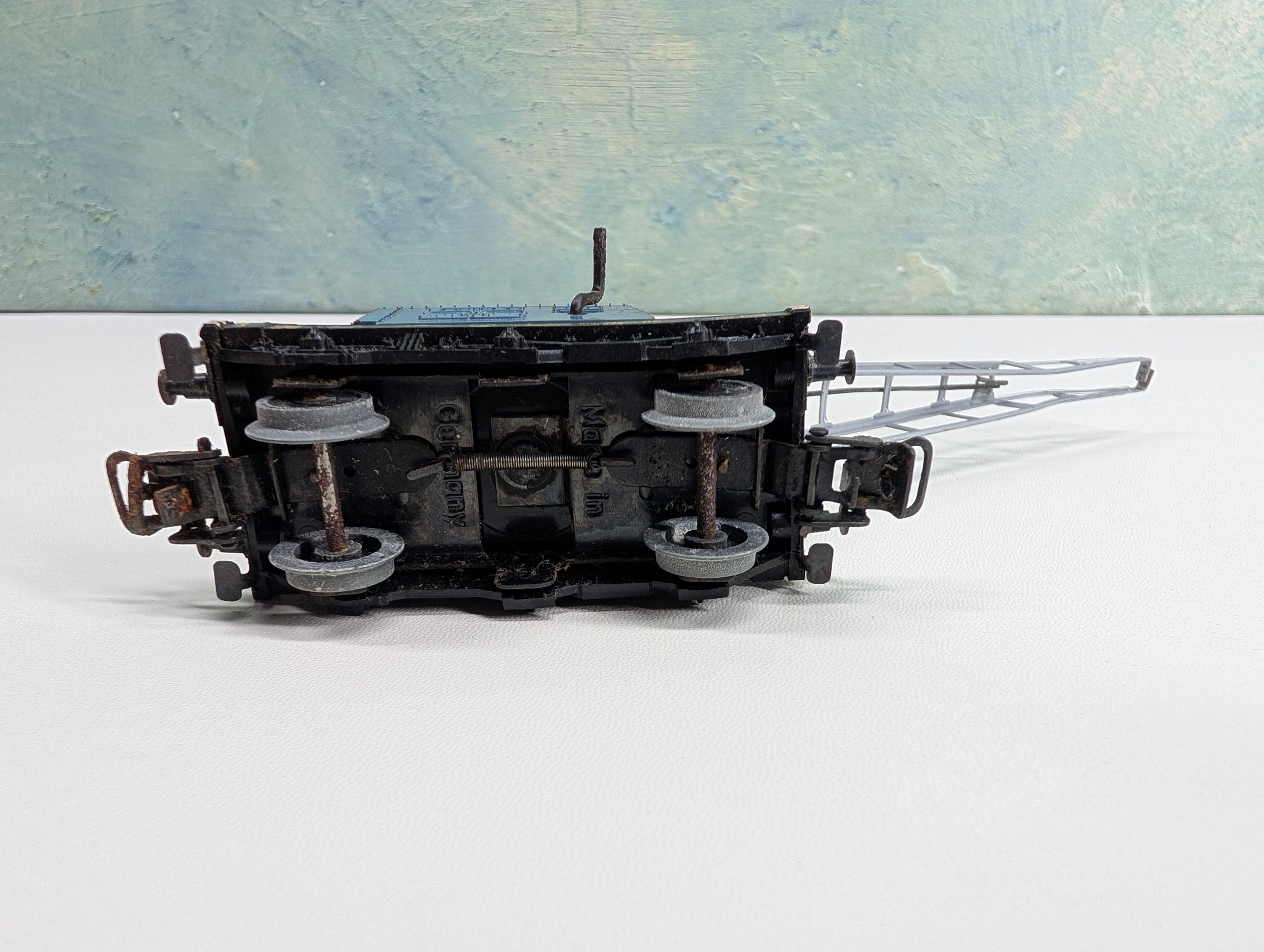USED Marklin #315/2 HO Scale Blue DB Krupp Ardelt Crane Truck Car #6804