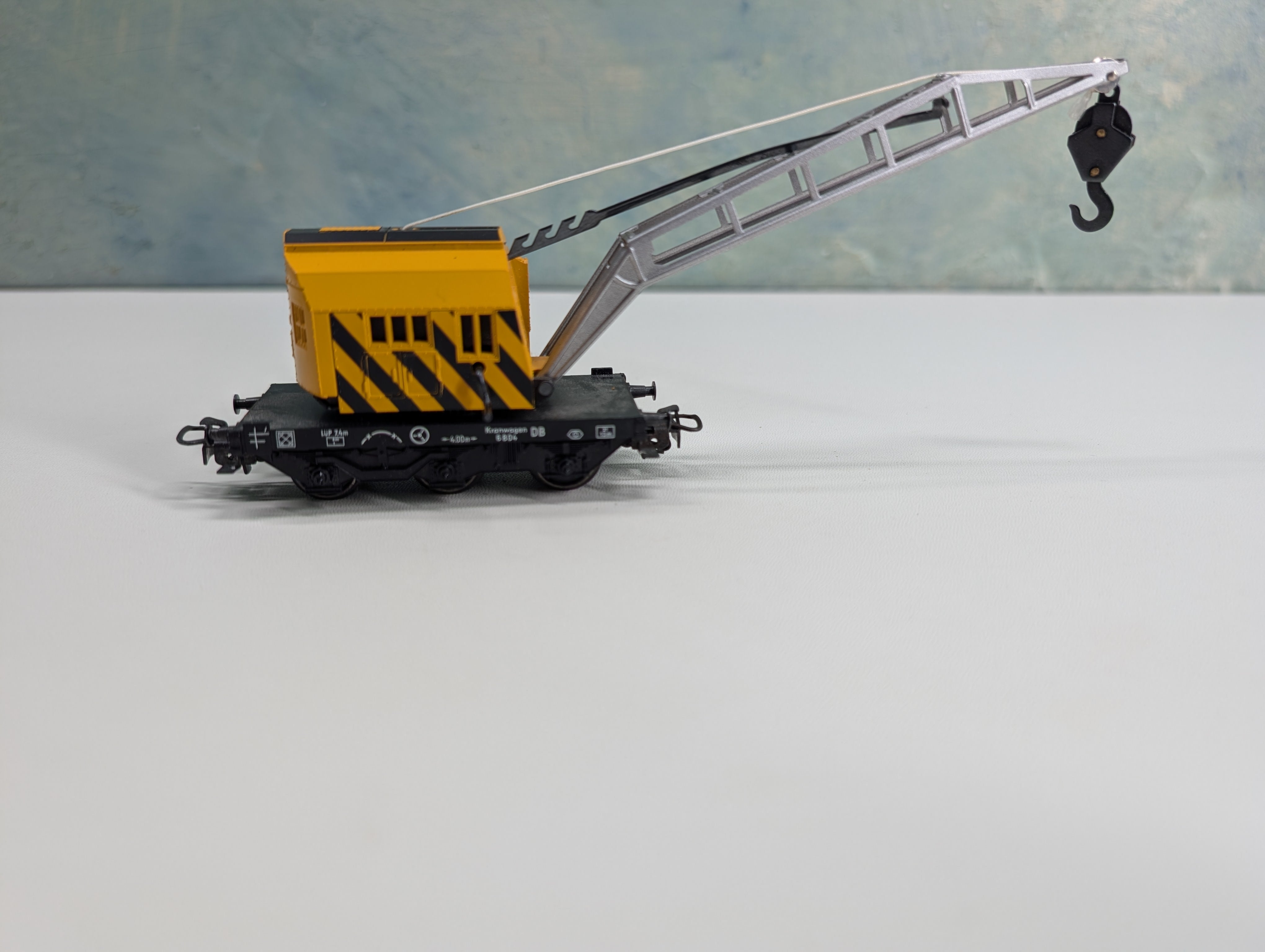USED Marklin HO Scale Yellow DB Krupp Ardelt Crane Truck Car #6804