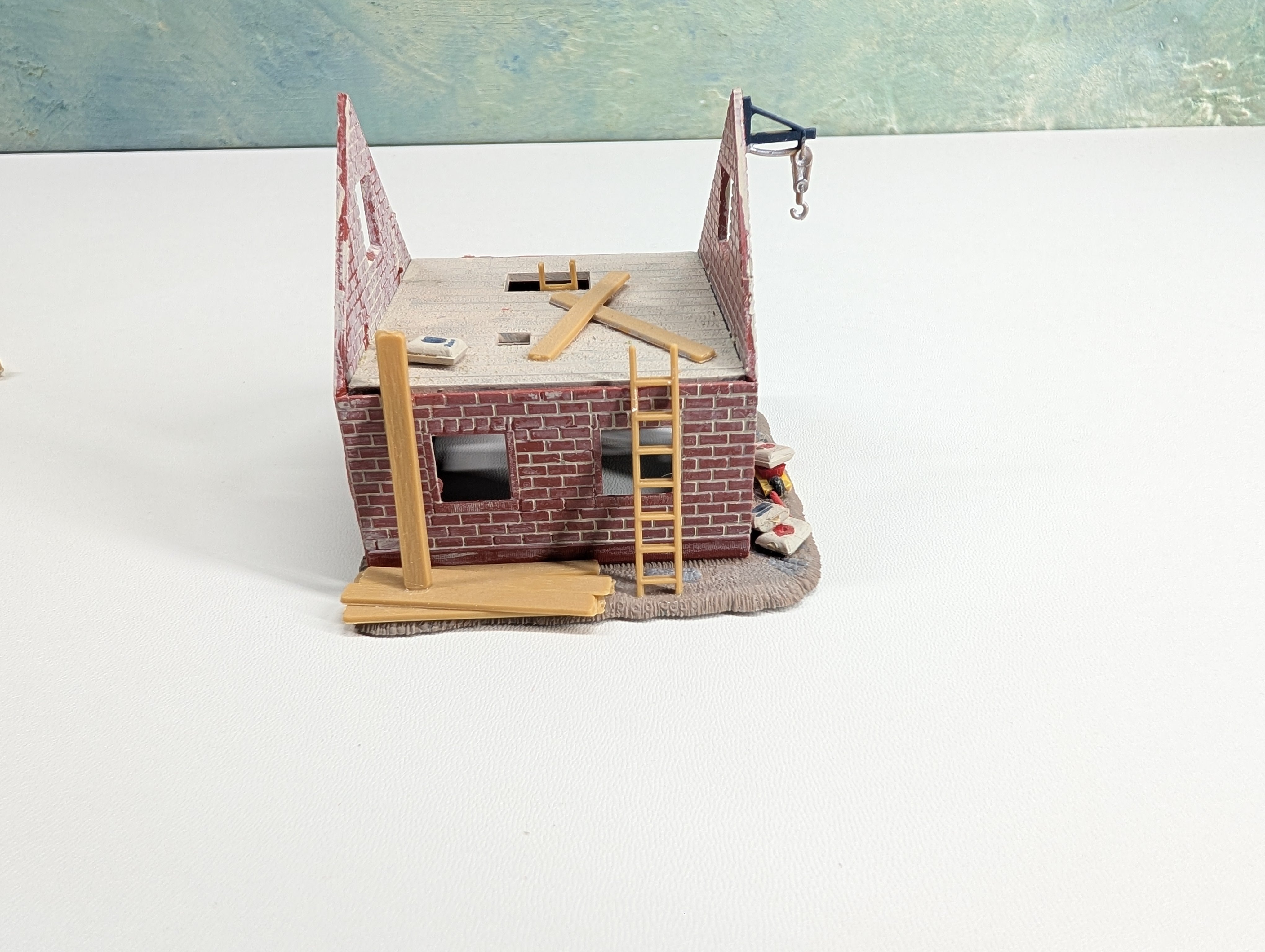 USED HO Scale Brick Home Under Construction