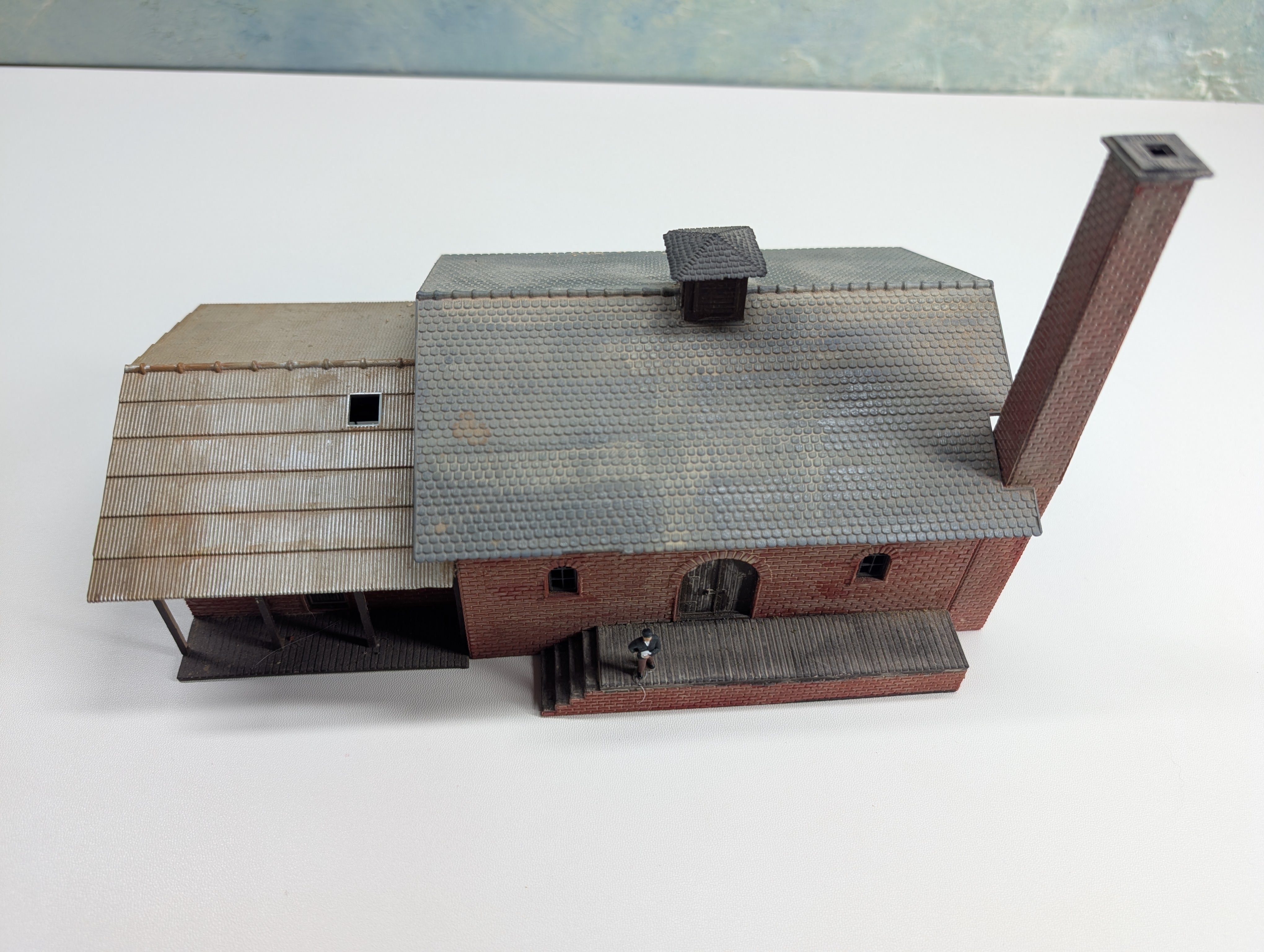 USED Tyco HO Scale Brick Building, Warehouse, Weathered