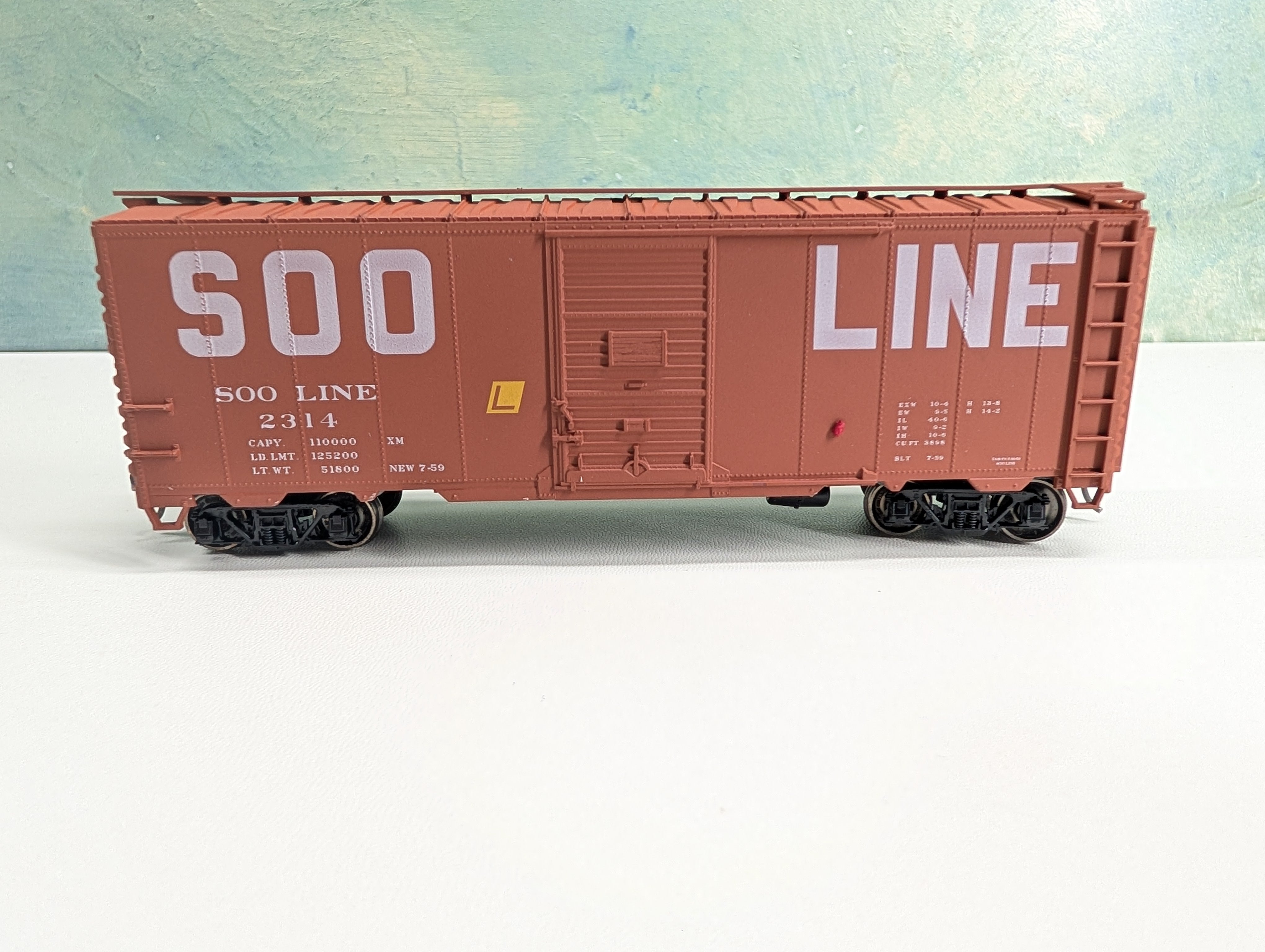 USED Accurail 35619 HO Scale 40' Riveted Steel Box Car SOO Line #2314 Metal Wheels