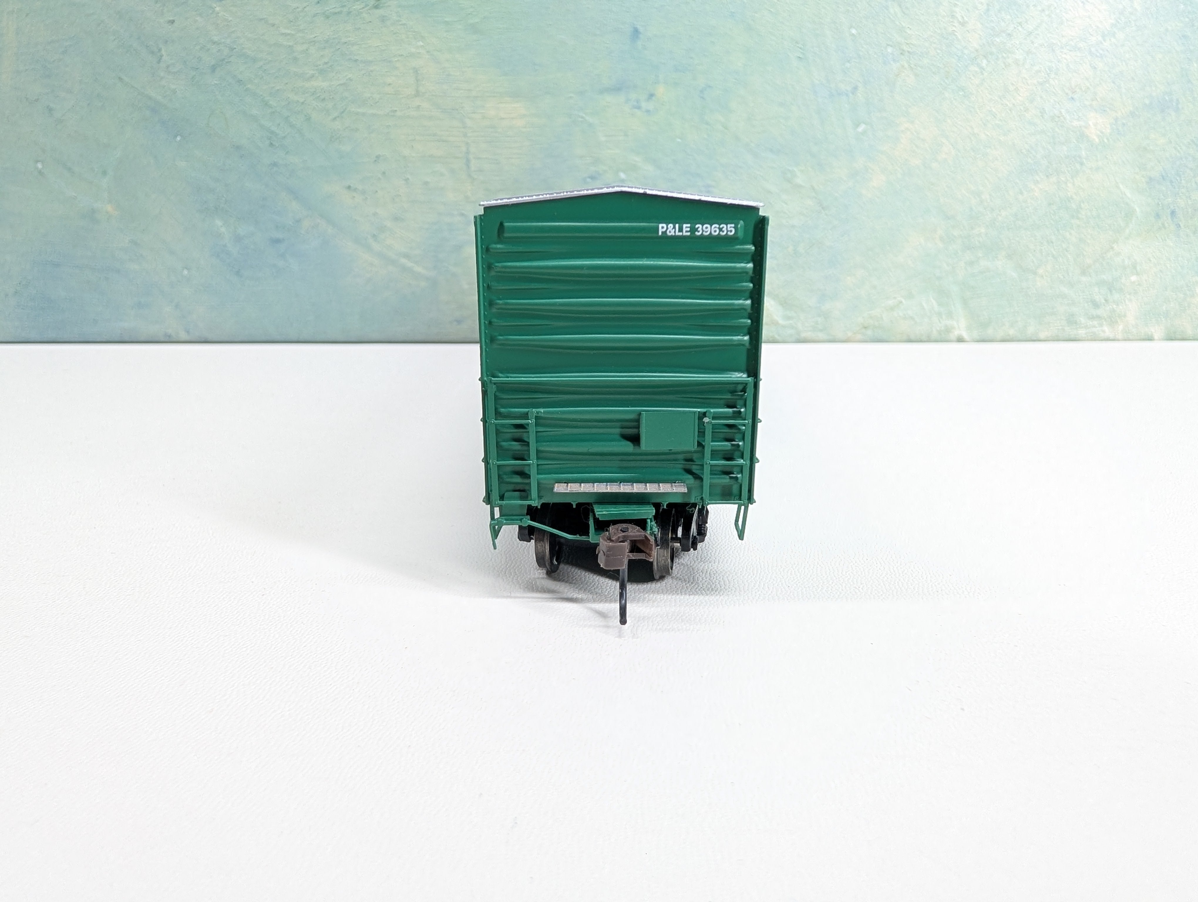 USED Athearn Genesis G4208 HO Scale 50' Sieco Box Car Pittsburgh and Lake Erie P&LE #39635 Metal Wheels