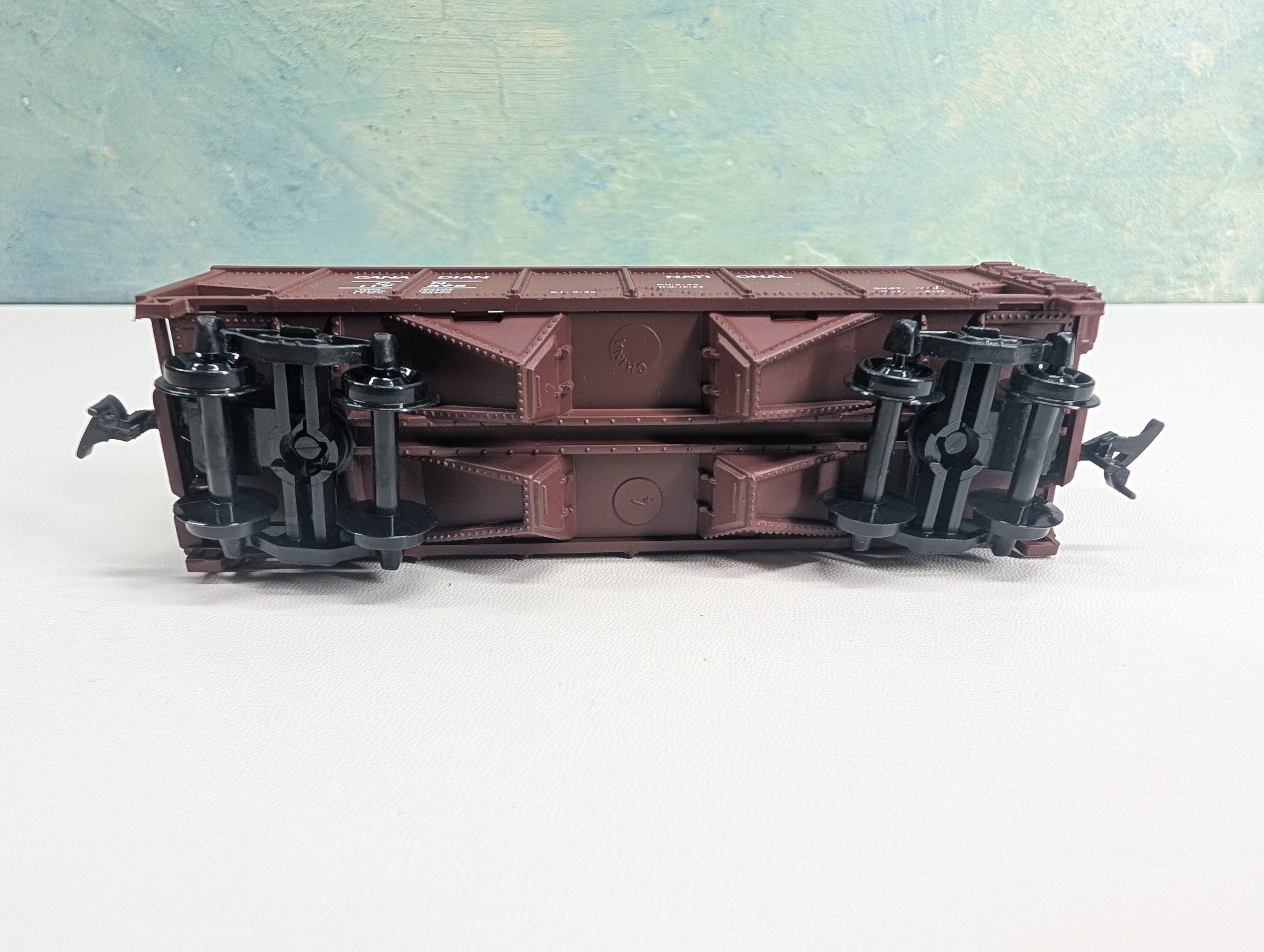 USED Model Power HO Scale 36' 2 Bay Hopper Canadian National CN #117575