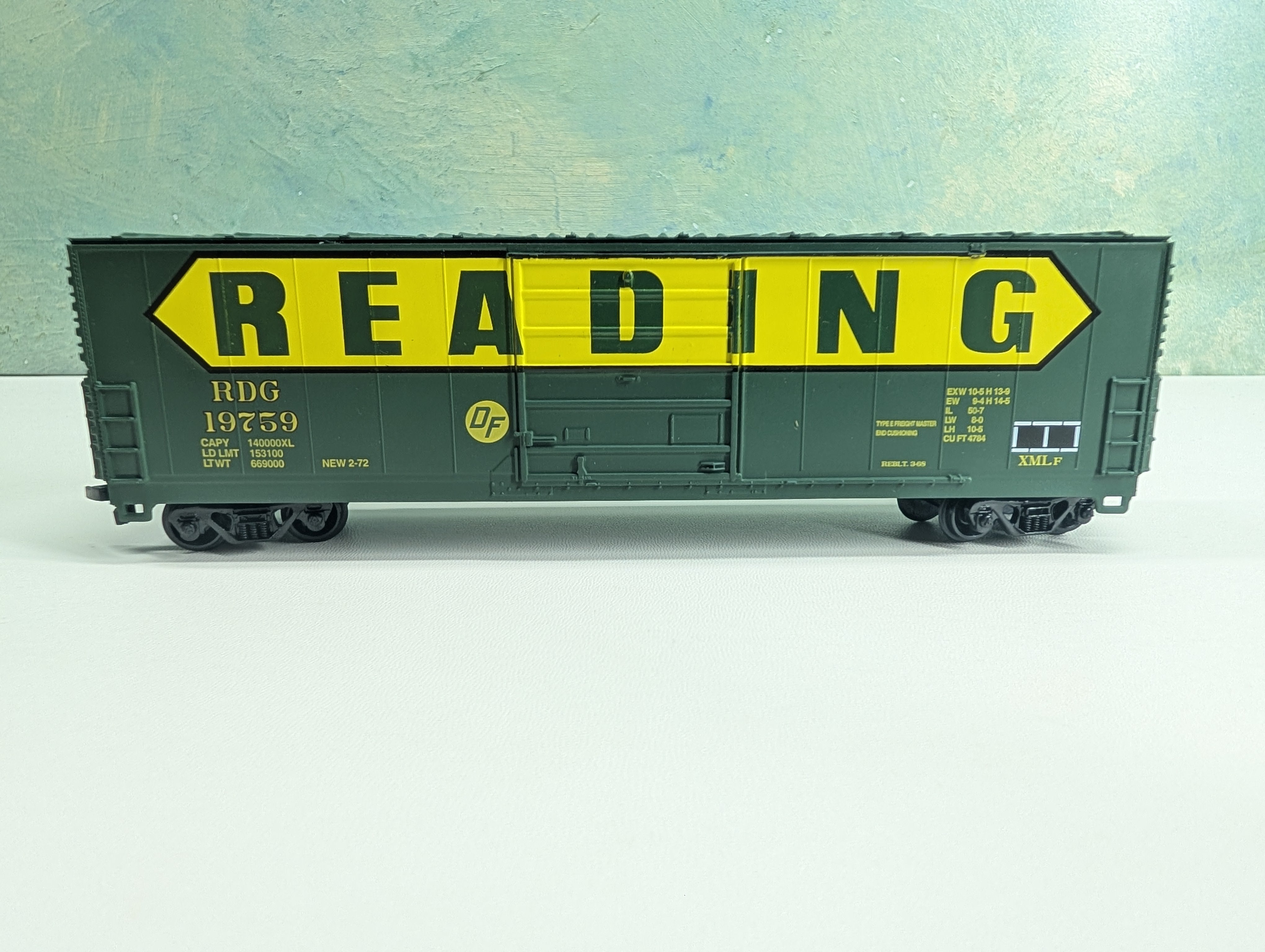 USED Life-Like 8470 HO Scale 50' Box Car Reading RDG #19759