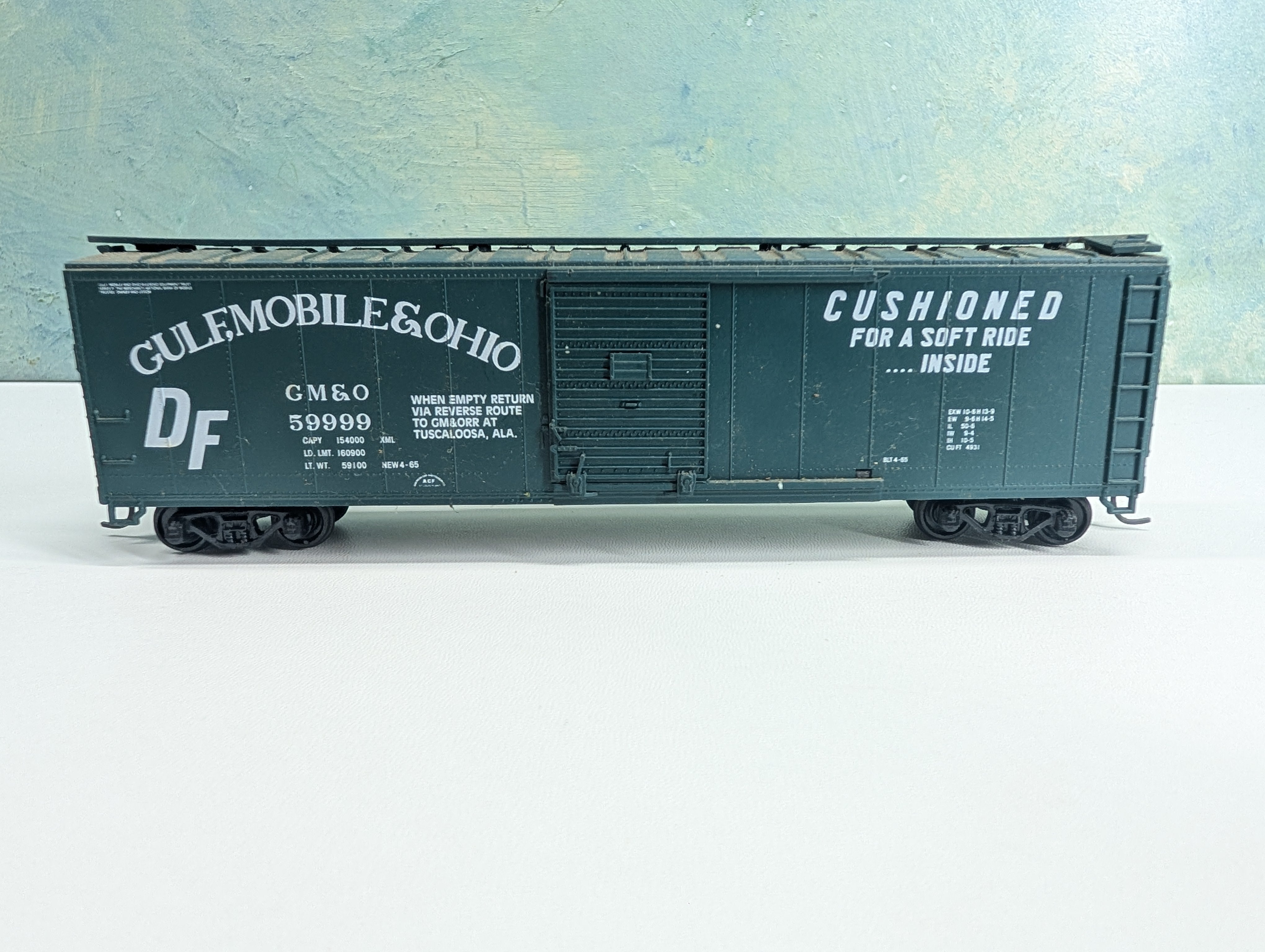 USED Athearn HO Scale 50' Box Car Gulf Mobile & Ohio GM&O #59999 RailRunner Custom
