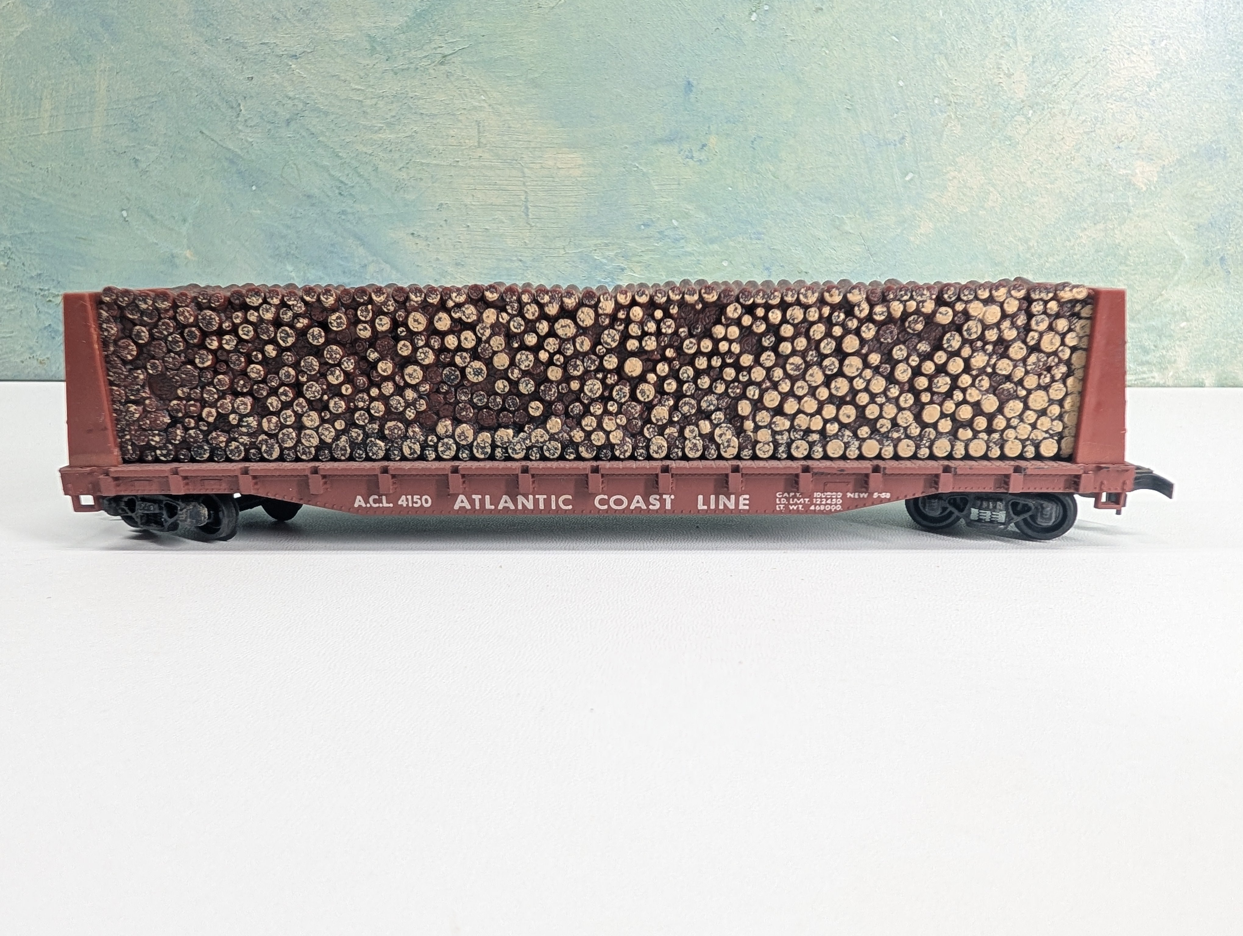 USED REVELL HO Scale 54' Bulkhead Flat Car w/ Pulpwood Load Atlantic Coast Line ACL #4150