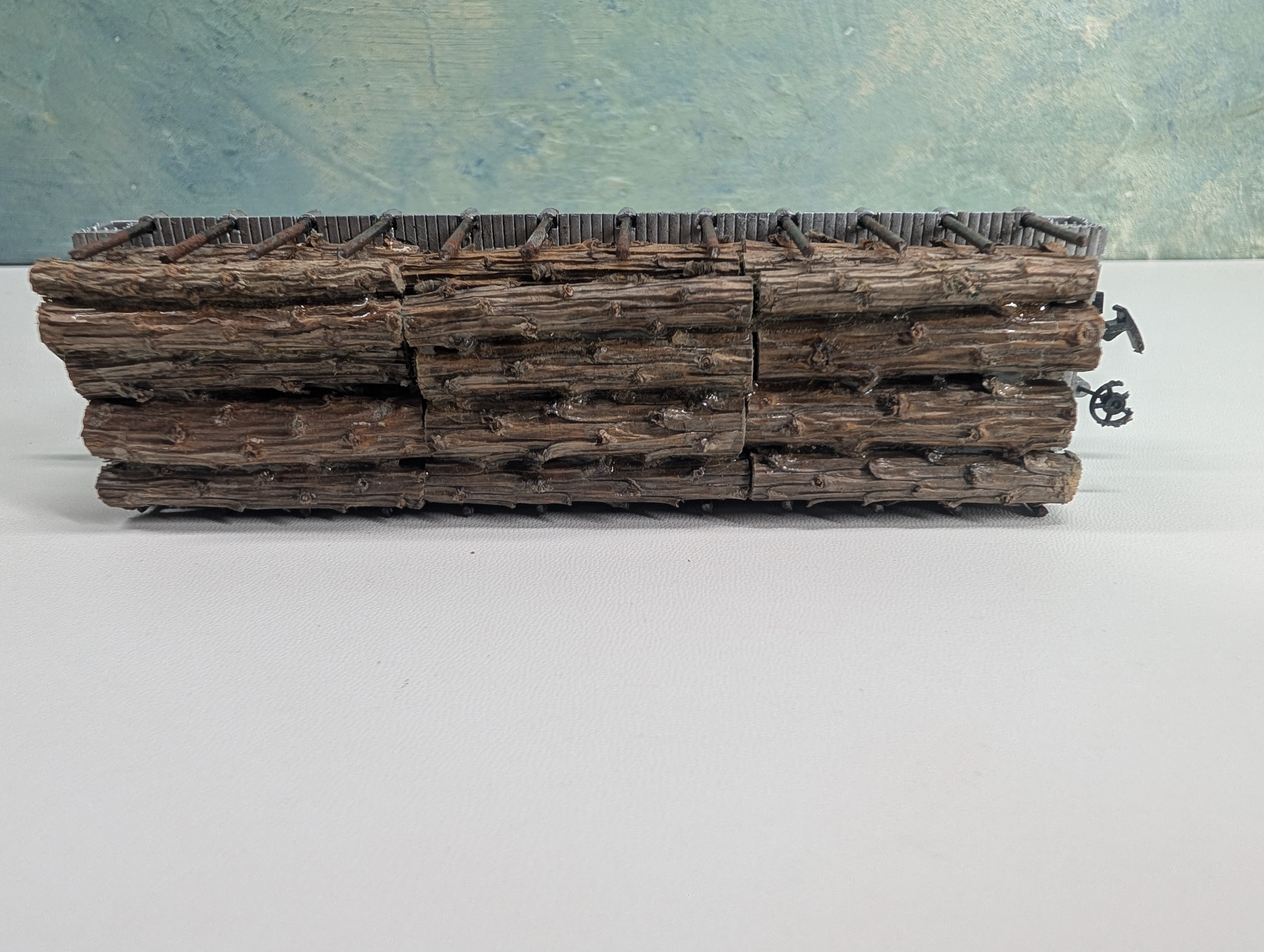 USED Varney HO Scale 40 Flat Car w/ Custom Log Load New York Central NYC #480250