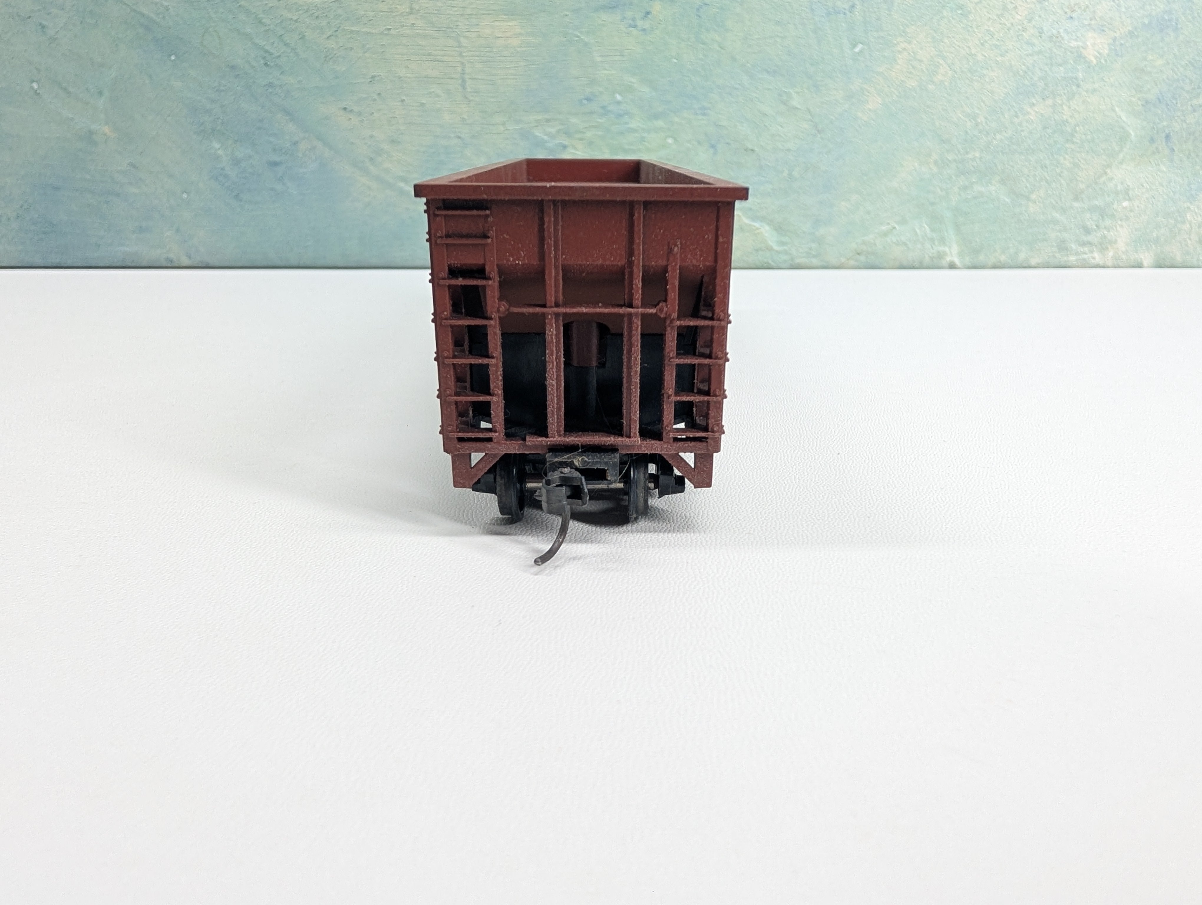 USED HO Scale 3 Bay 100 Ton Hopper Union Pacific UP #36793