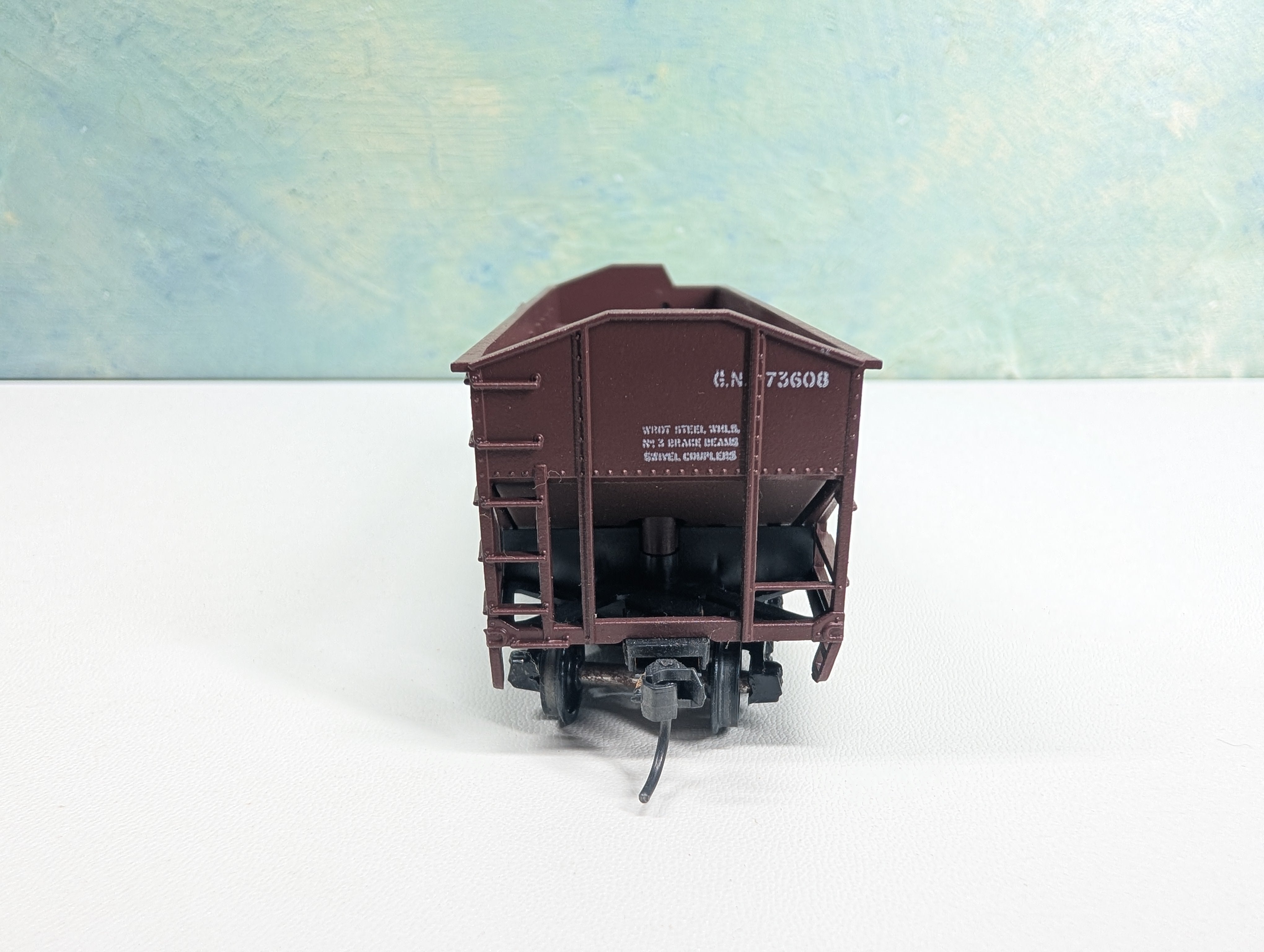 USED Athearn HO Scale 34' Offset 2 Bay Hopper Great Northern GN #73608