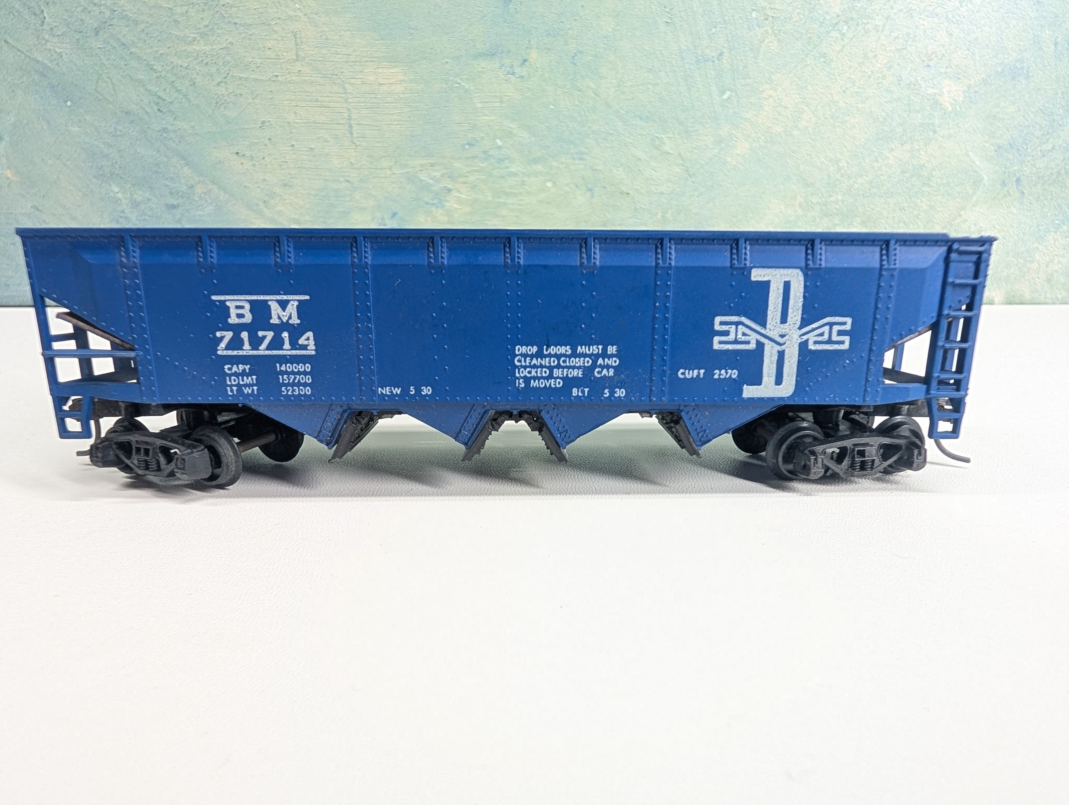 USED ROCO HO Scale Quad Hopper Boston and Maine BM #71714