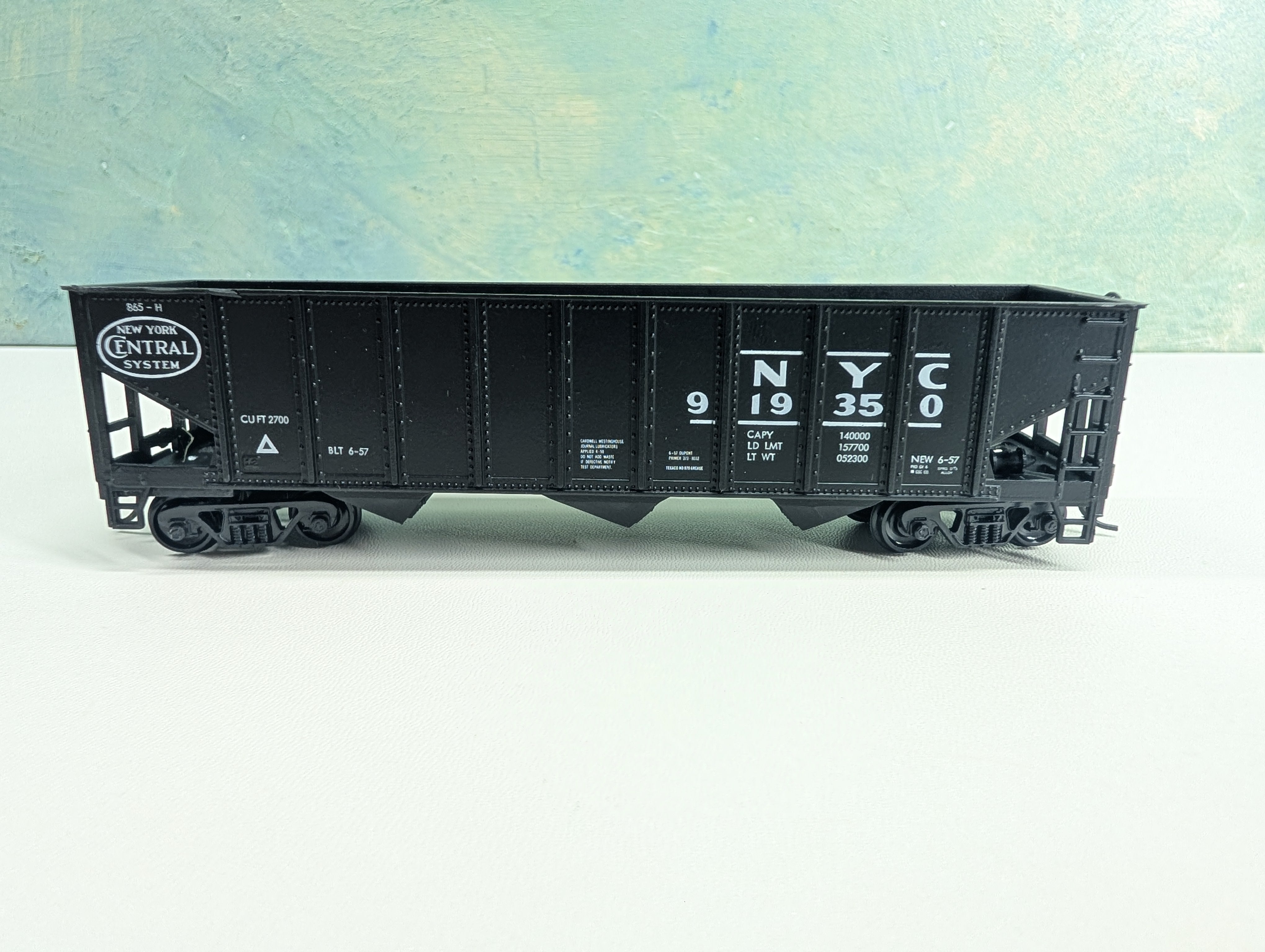 USED Roundhouse HO Scale 70 Ton 3 Bay Hopper New York Central NYC #919350