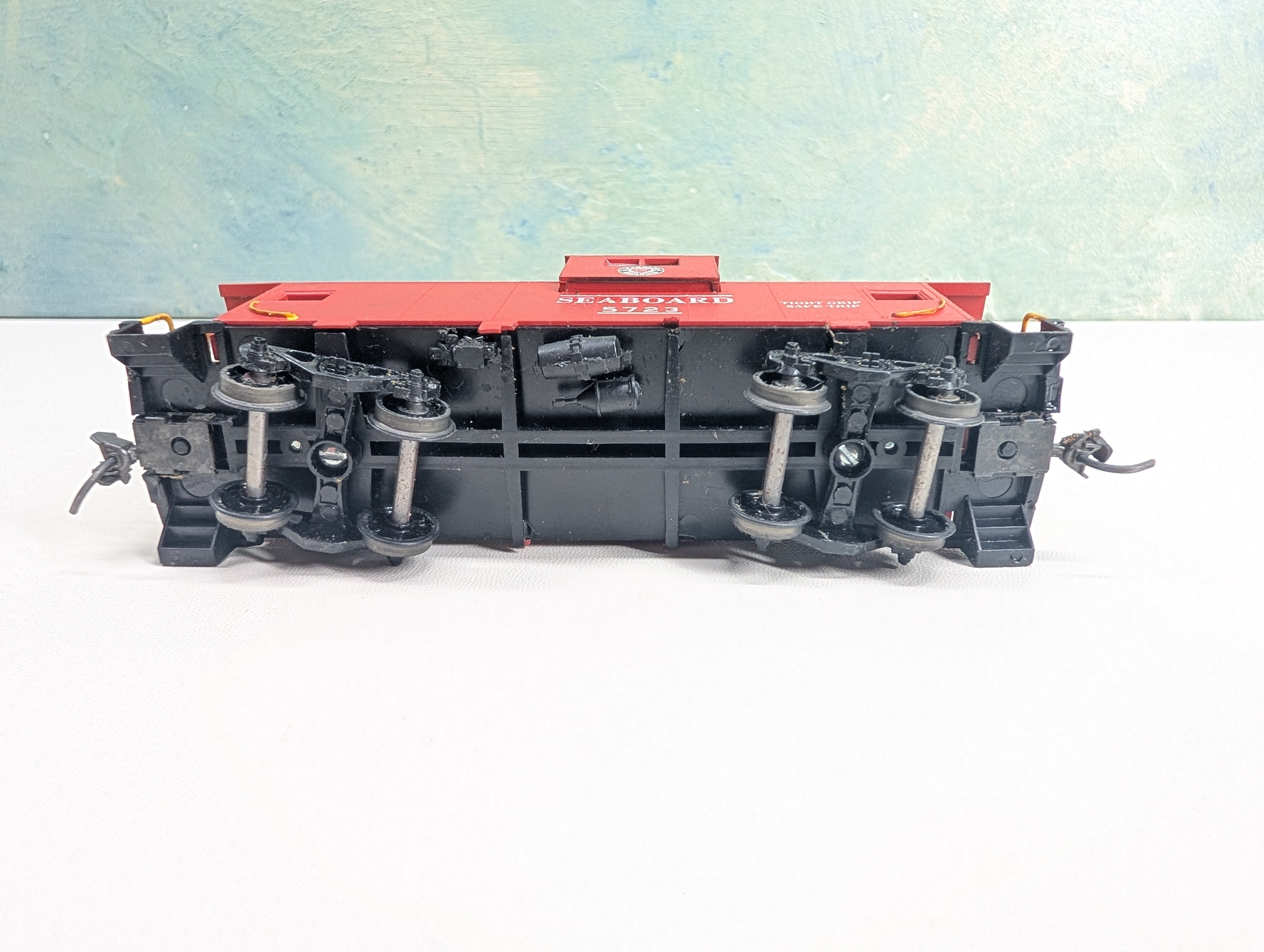 USED Athearn HO Scale Wide Vision Caboose Seaboard Air Line SAL #5723