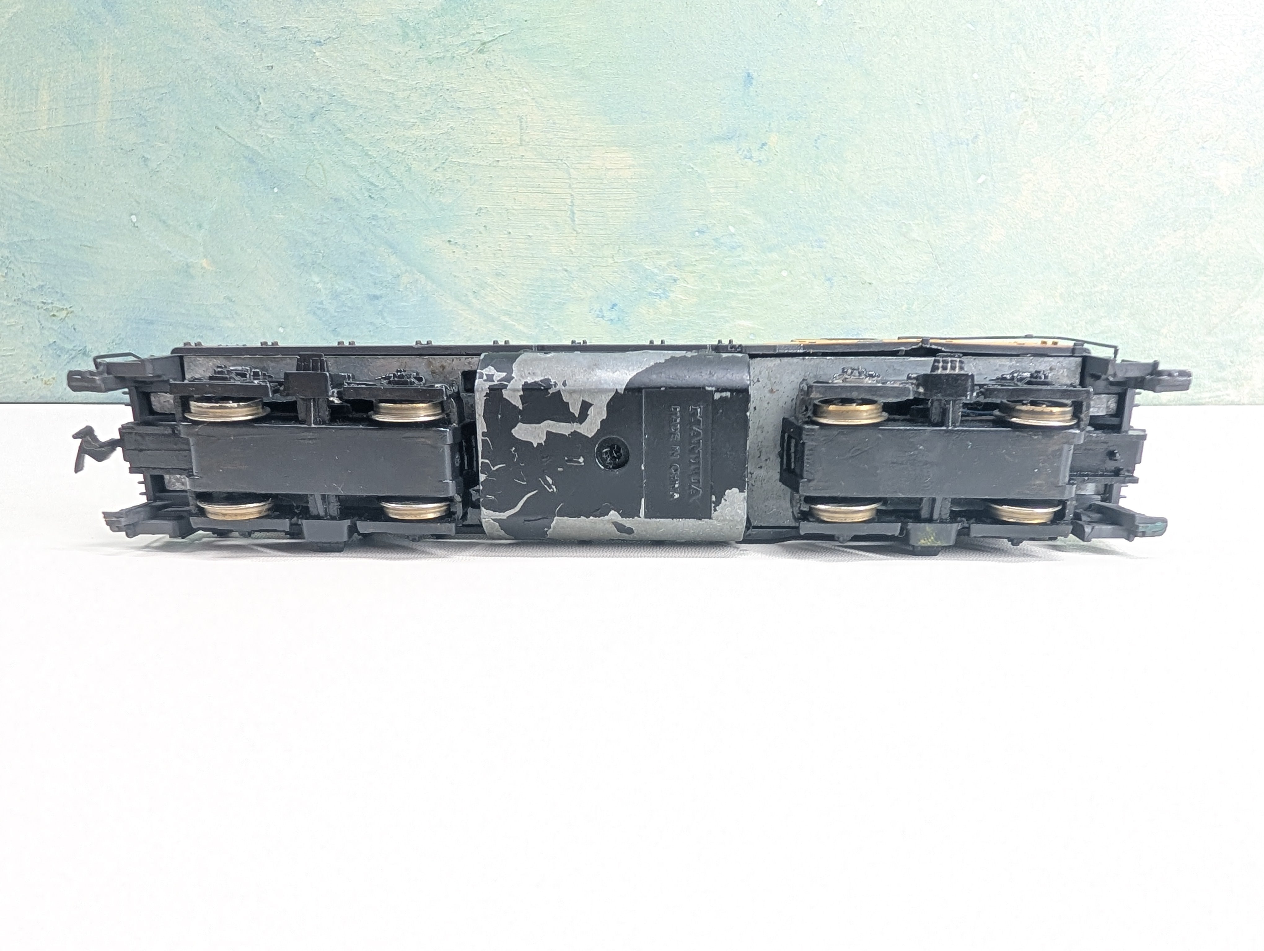 USED Mantua HO Scale GP-20 Diesel Locomotive Union Pacific UP #487 Runs Great! DC