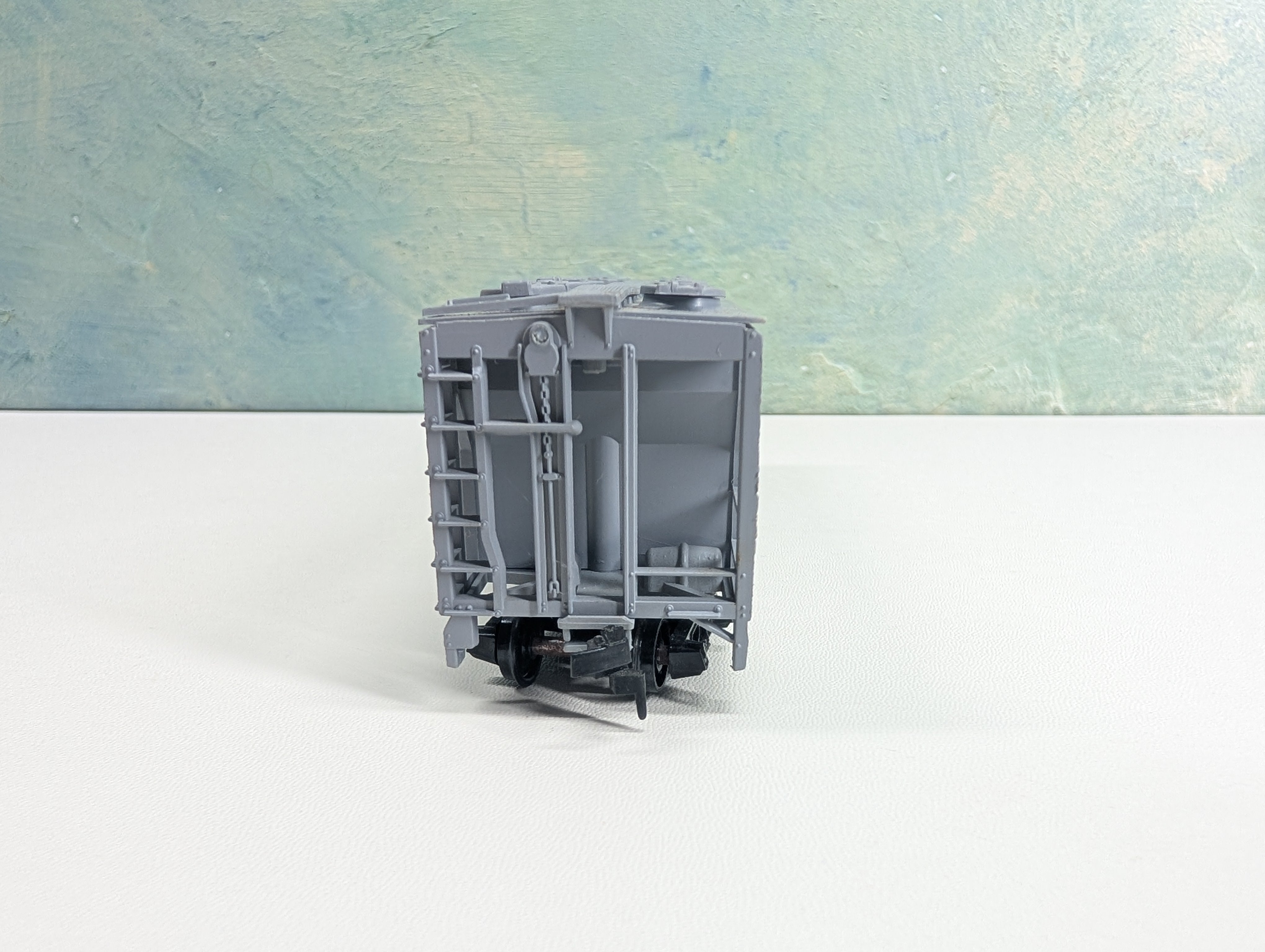 USED HO Scale 3 Bay Covered Hopper Cotton Belt SSW #77907