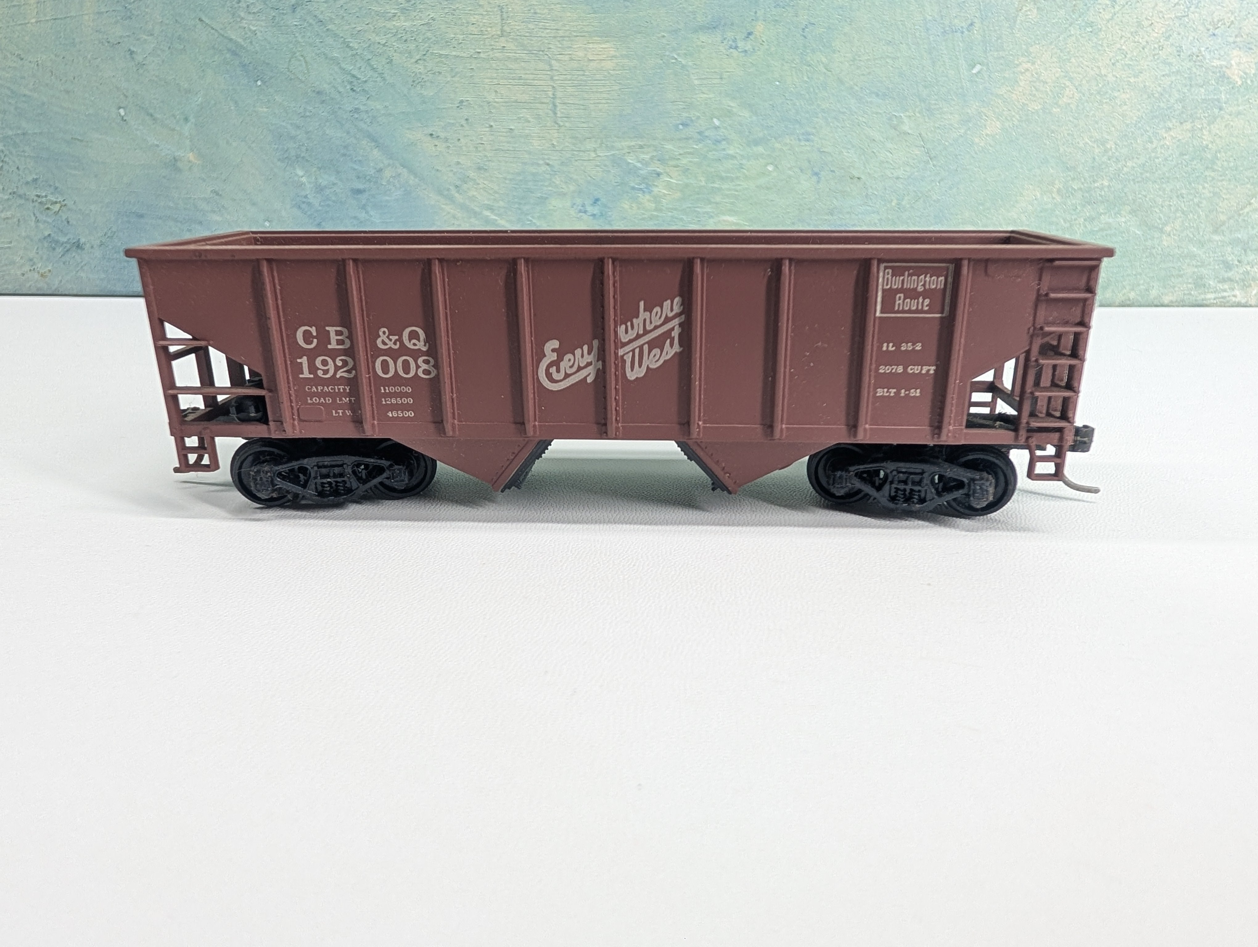 USED HO Scale 2 Bay Hopper Burlington CB&Q #192008