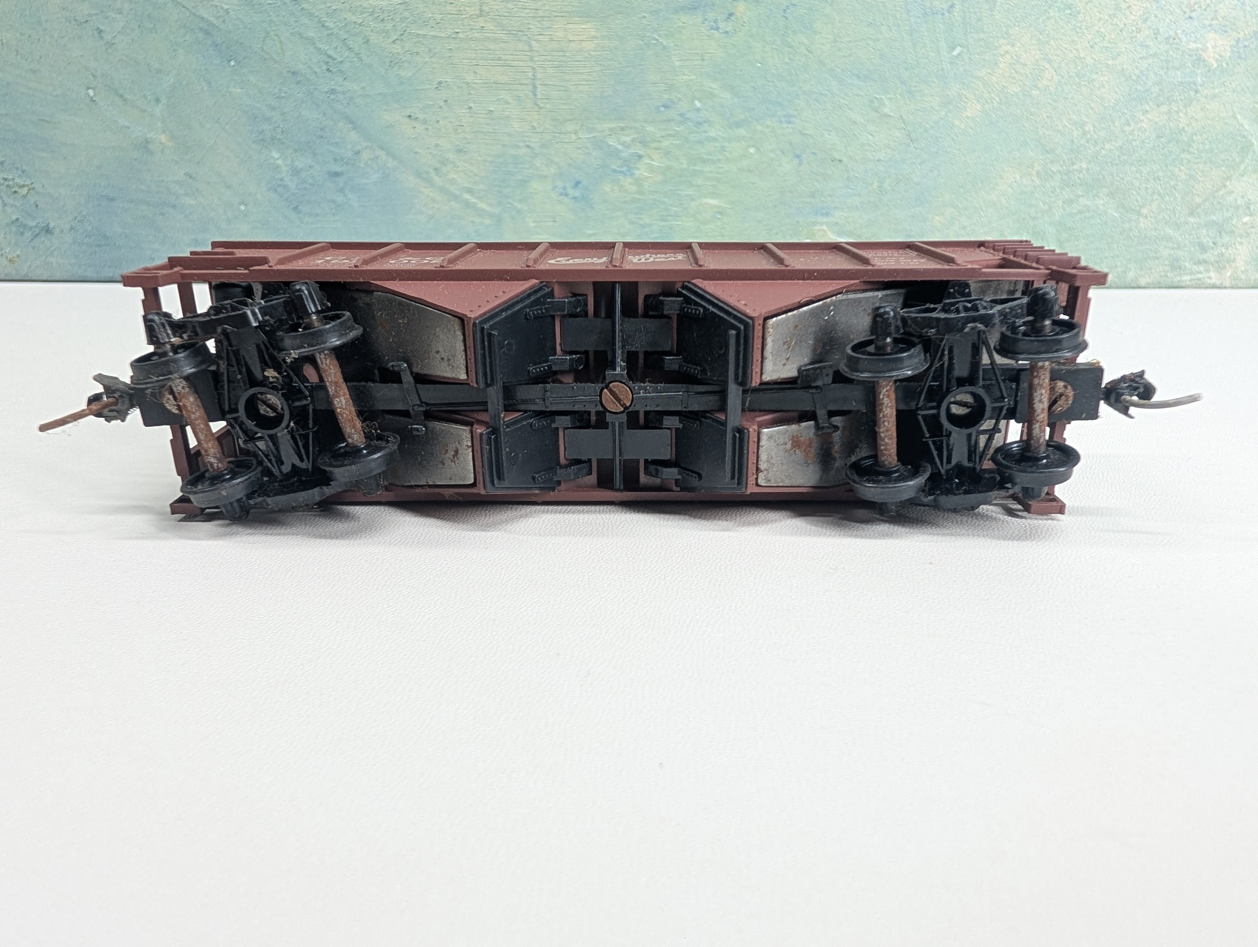 USED HO Scale 2 Bay Hopper Burlington CB&Q #192008