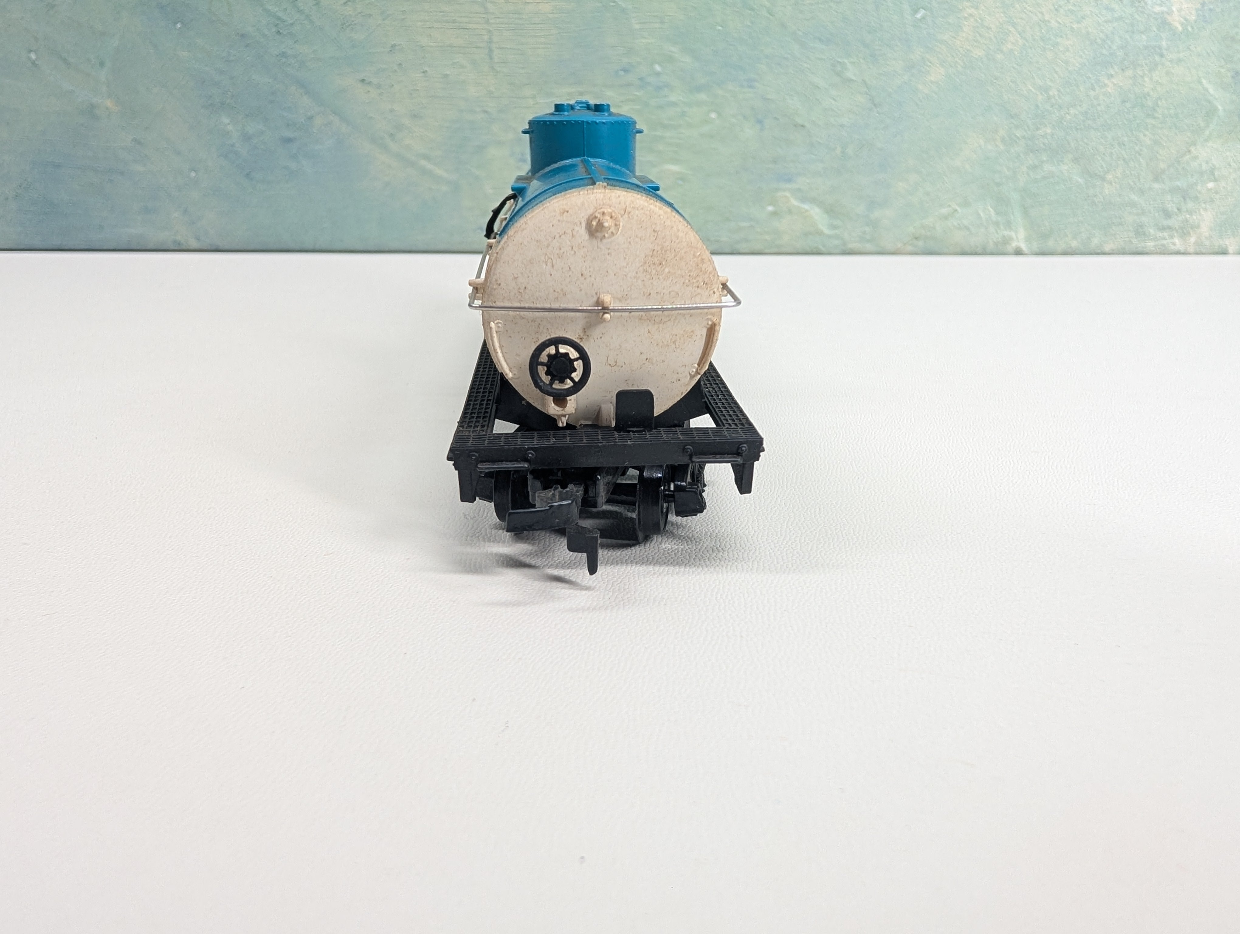USED Tyco HO Scale Single Dome Tank Car Wesson Pure Vegetable Oil GATX #9876