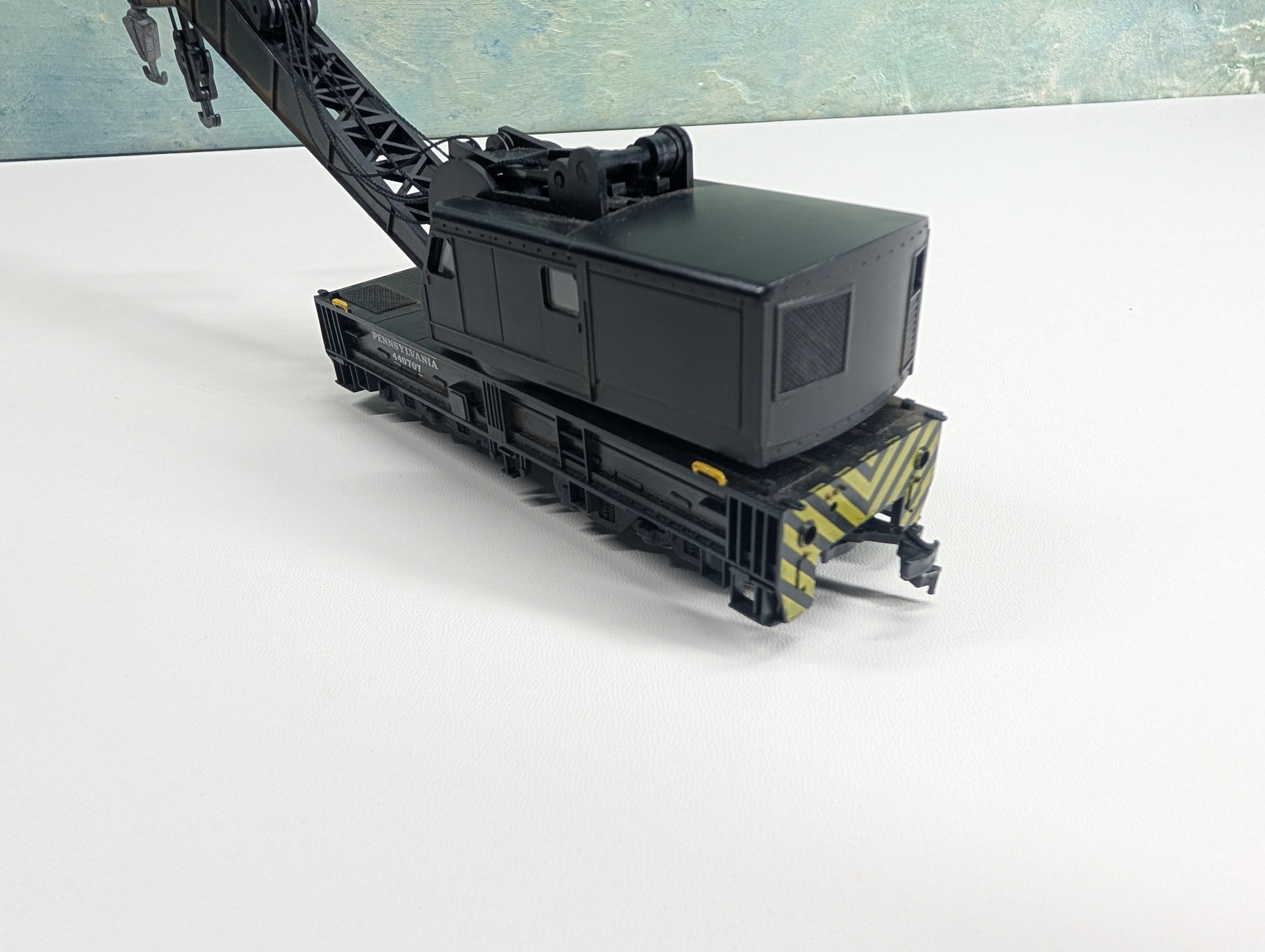 USED AHM HO Scale Wrecking Crane Pennsylvania PRR #440707