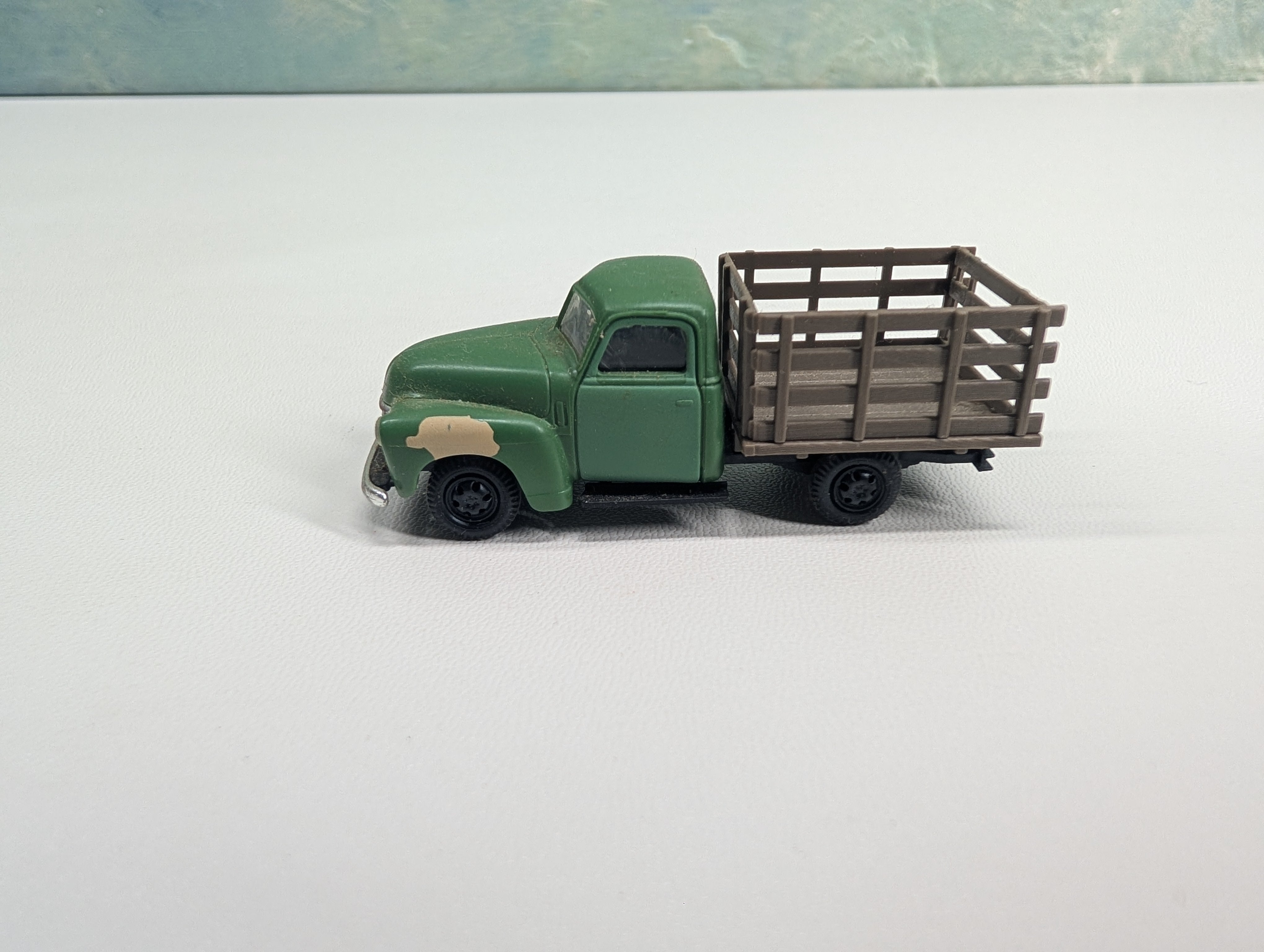 USED Busch HO Scale 1950 Chevy Green Stake Truck Circle O Farm