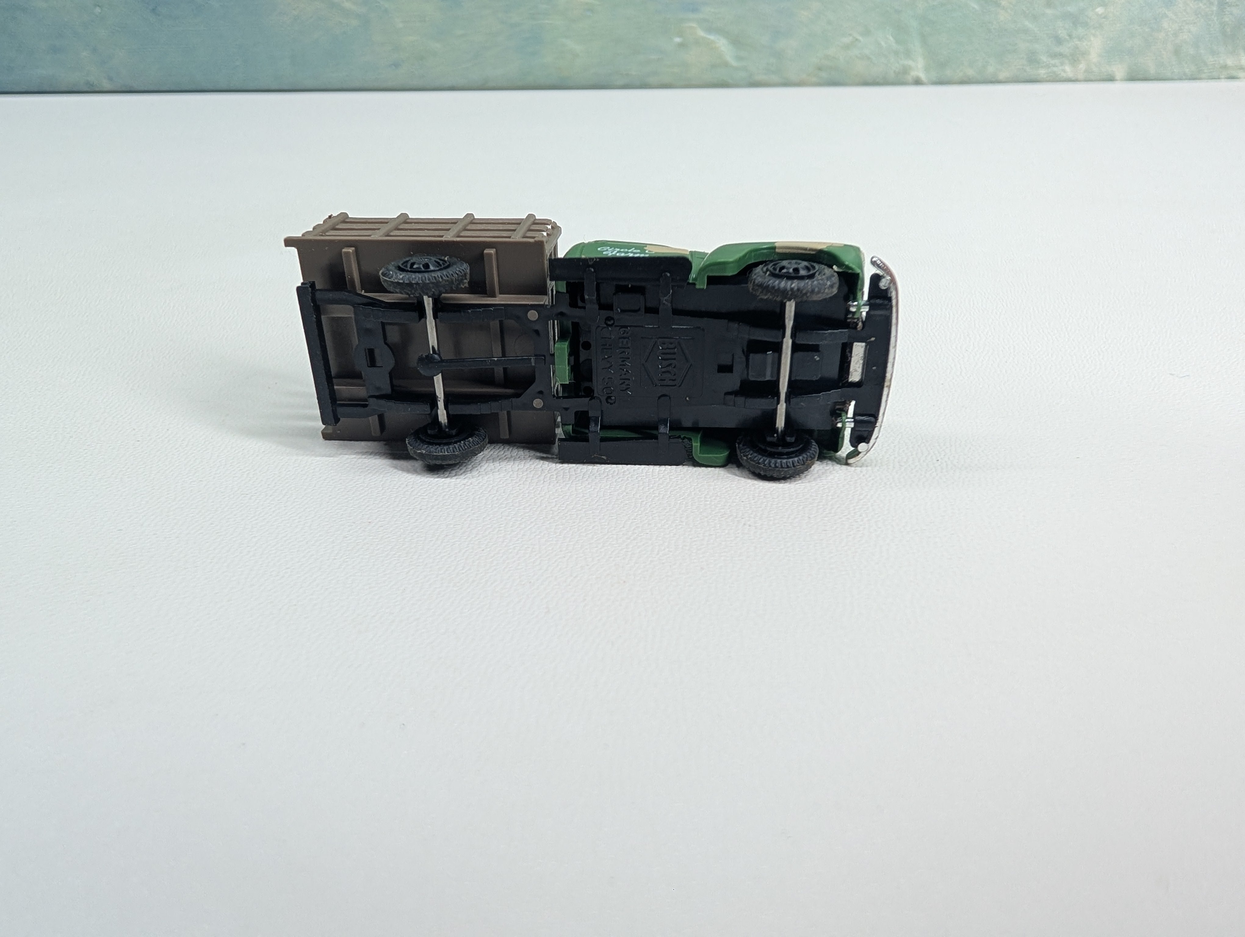USED Busch HO Scale 1950 Chevy Green Stake Truck Circle O Farm