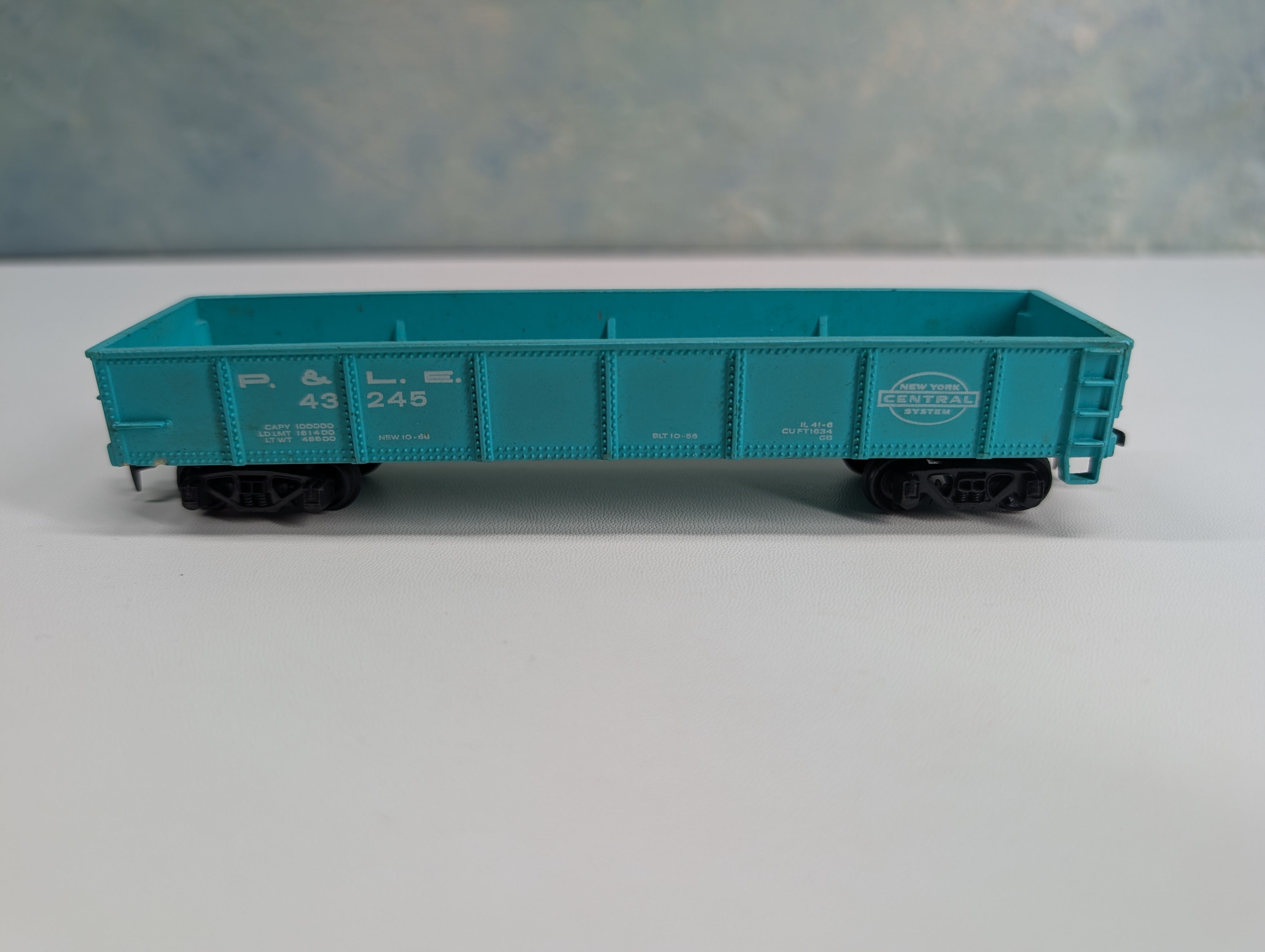 USED Bachmann HO Scale 40' Gondola Pittsburgh & Lake Erie P&LE #43245