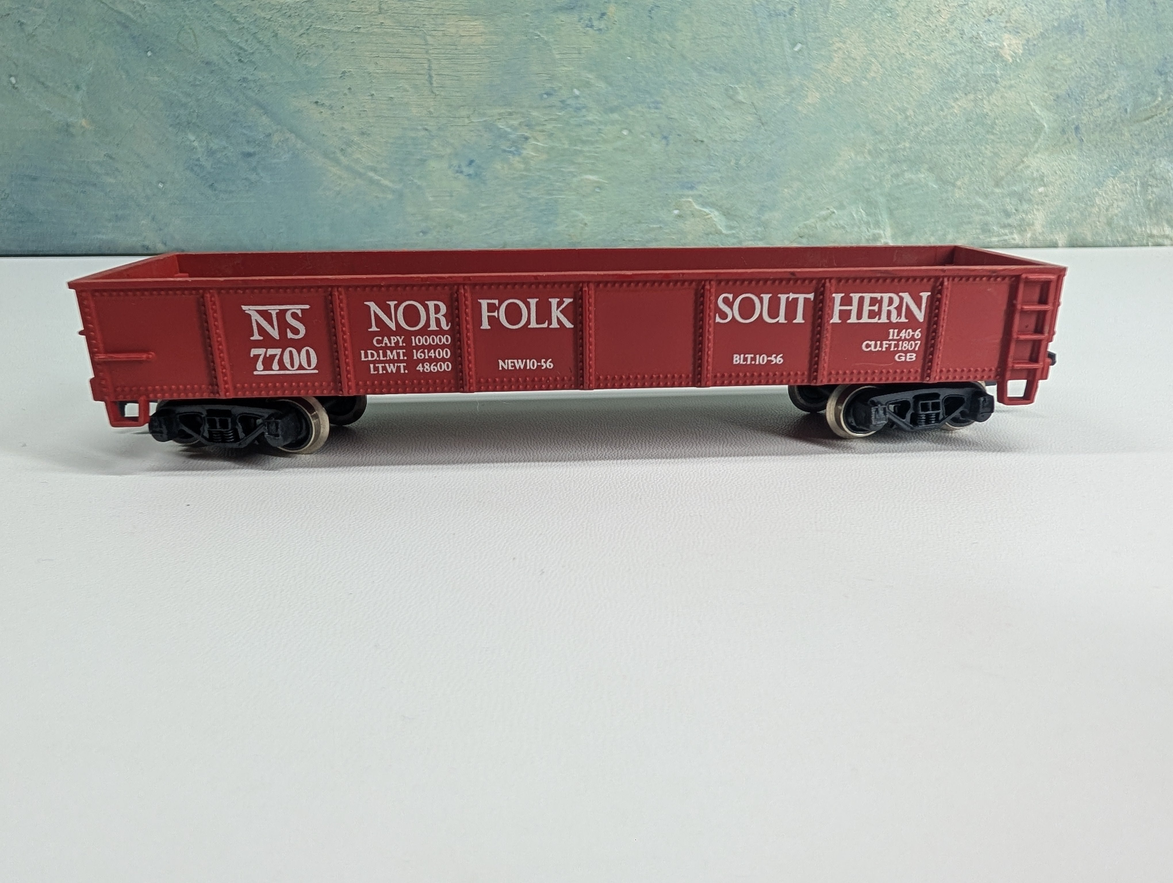 USED AHM HO Scale 40' Gondola Norfolk Southern NS #7700 Short Line, Metal Wheels