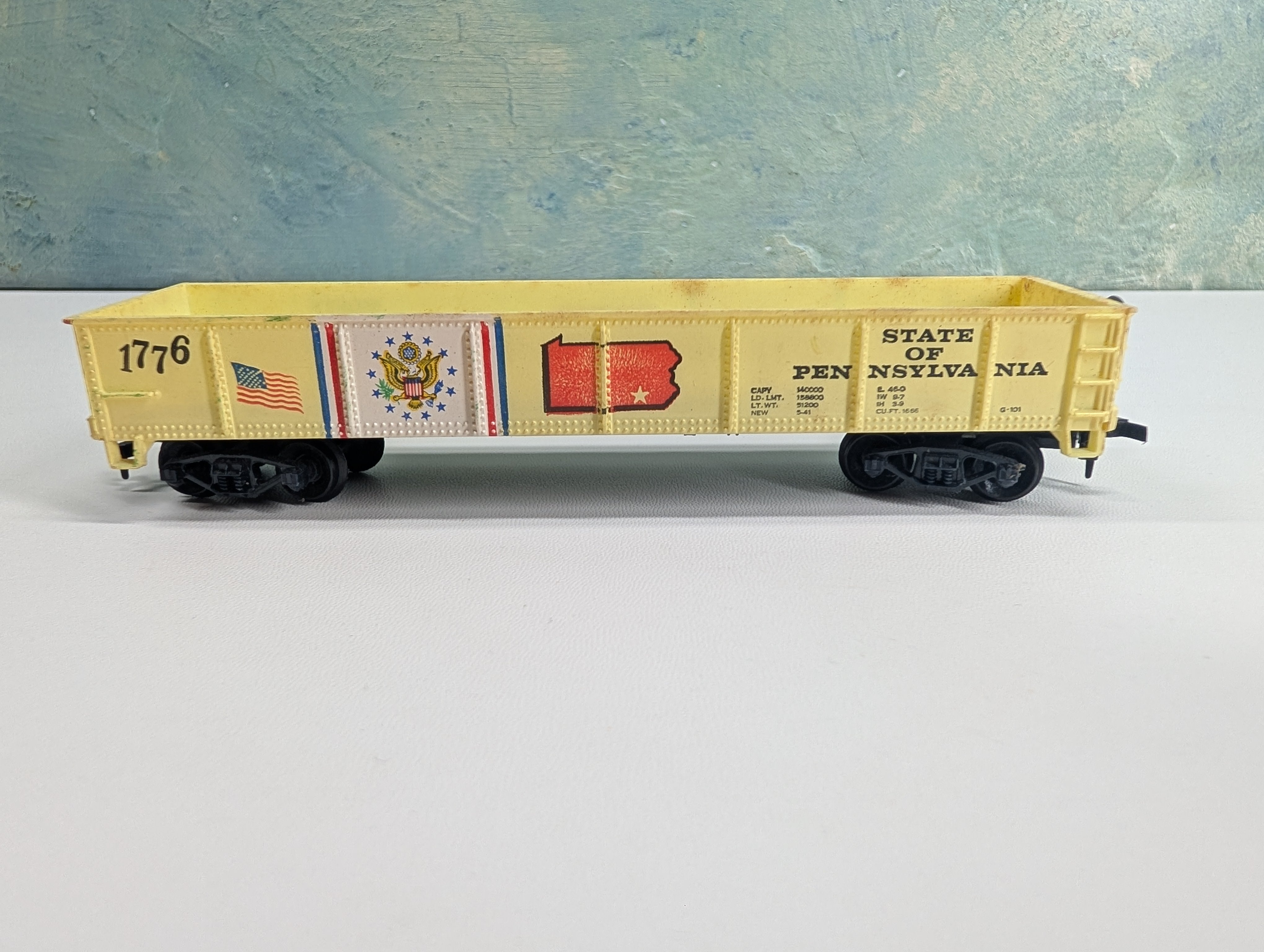 USED HO Scale 40' State Gondola Pennsylvania #1776