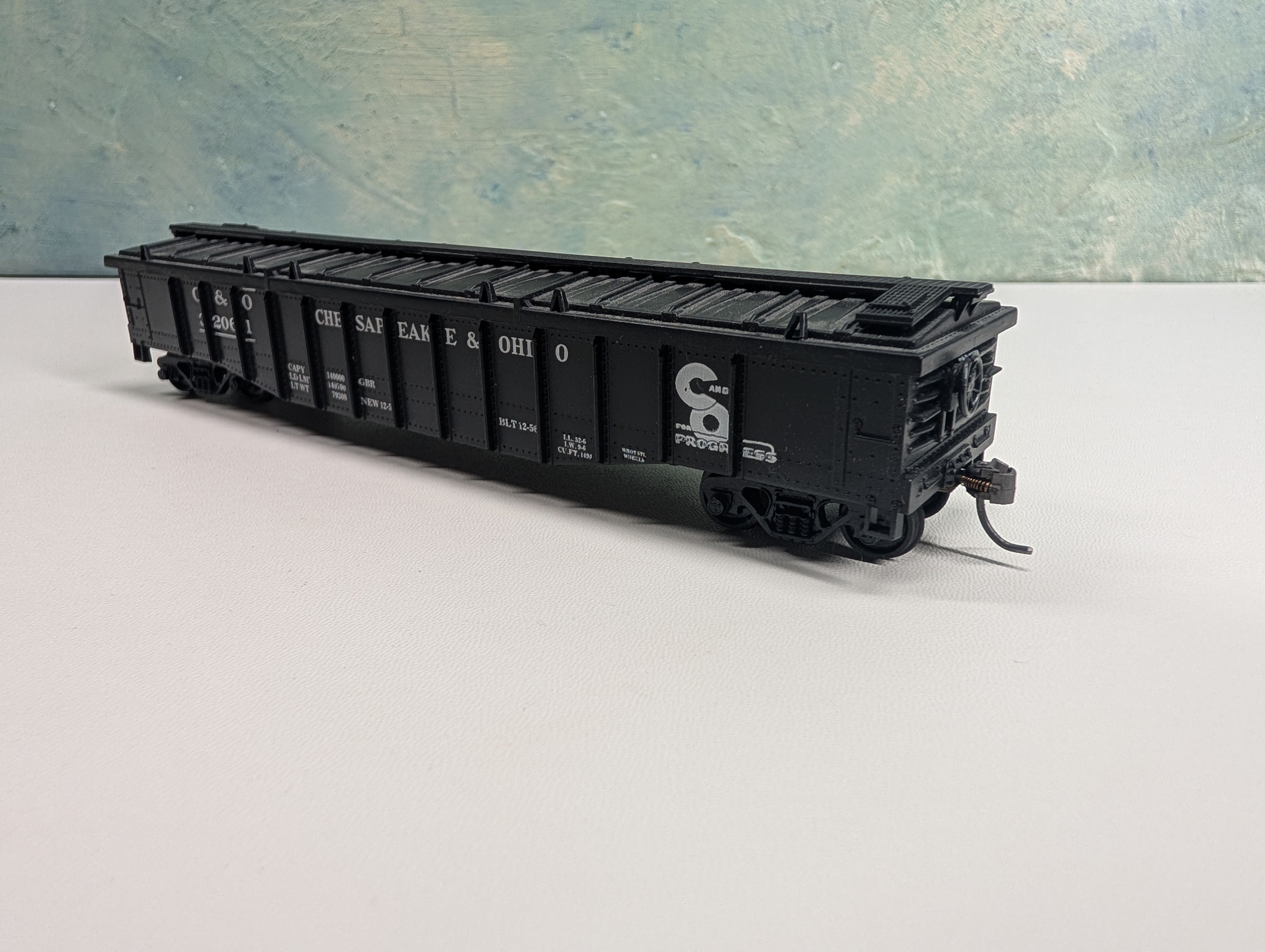 USED Athearn HO Scale 50' Covered Gondola Chesapeake and Ohio C&O #32061