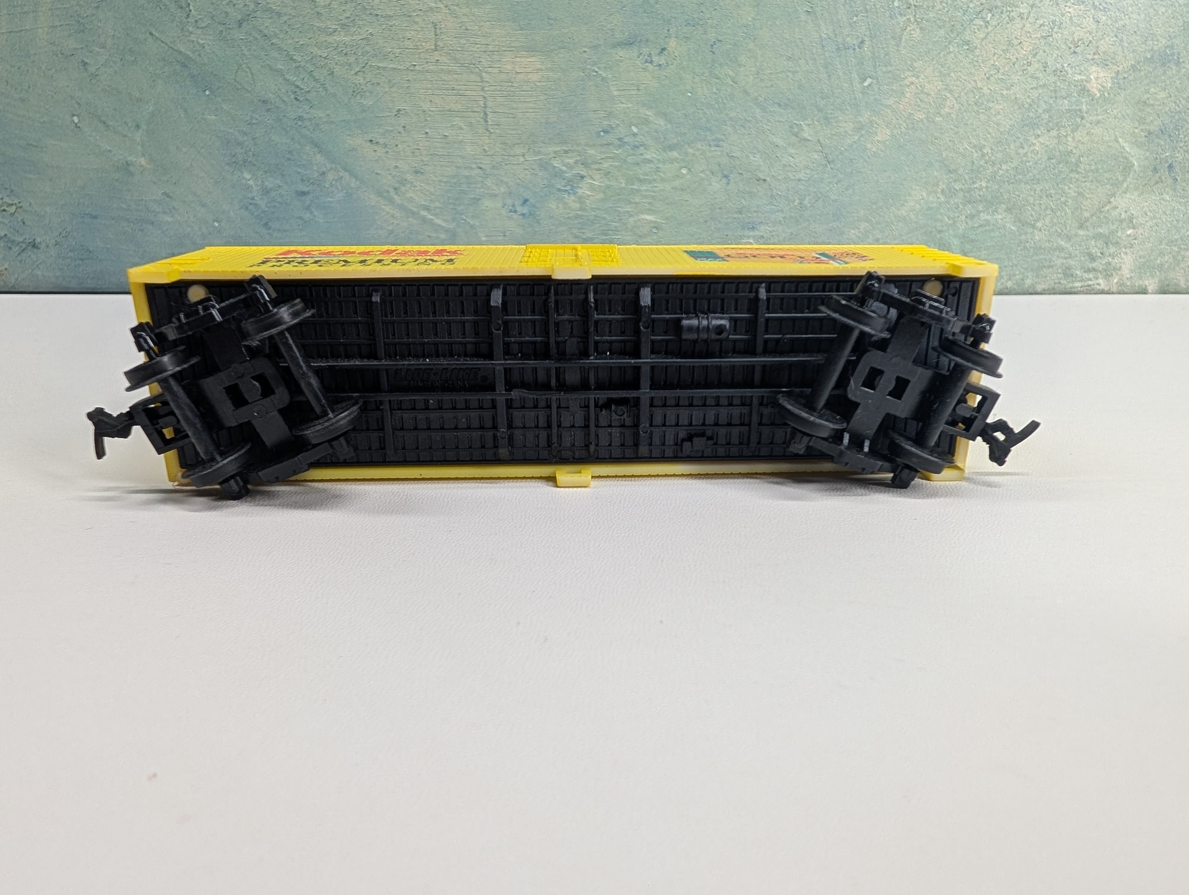 USED Life-Like HO Scale 38' Wooden Reefer Box Car Kodak RARE
