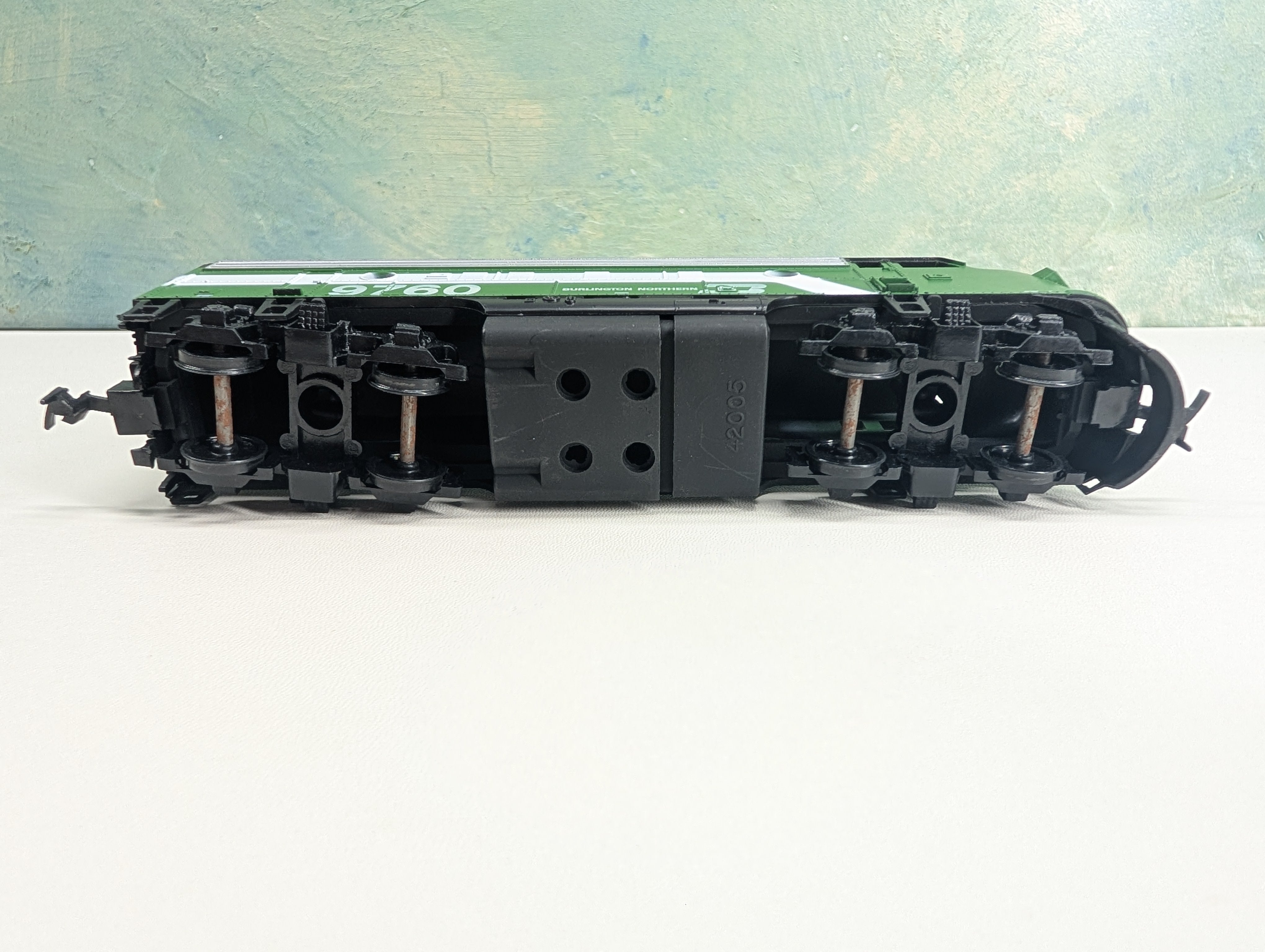 USED Athearn HO Scale F7A Diesel Locomotive Burlington Northern BN #9760 Unpowered