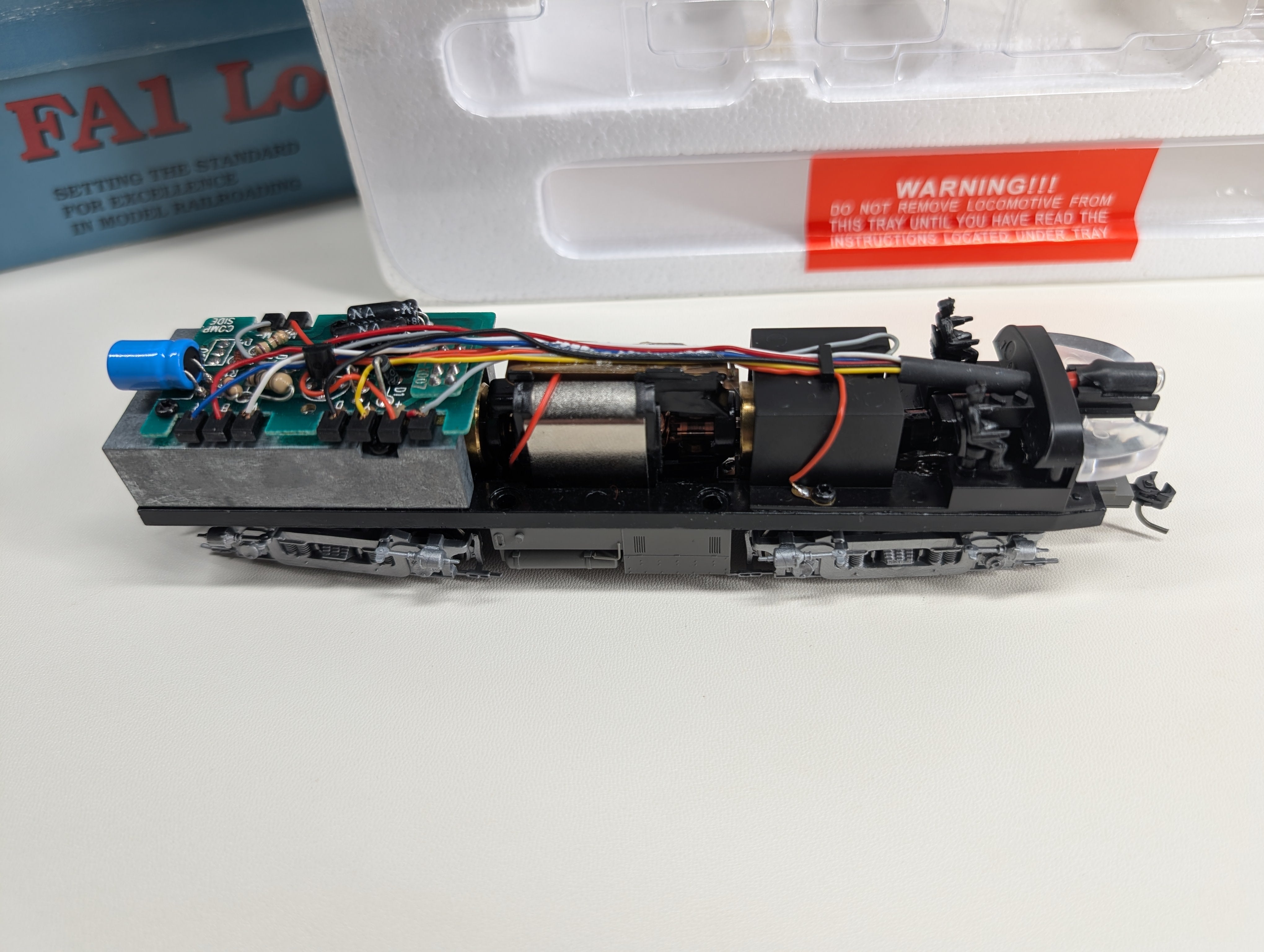 USED Life-Like HO Scale Proto 2000 FA1 Diesel Locomotive Union Pacific UP #1600 Tested! DC KIT