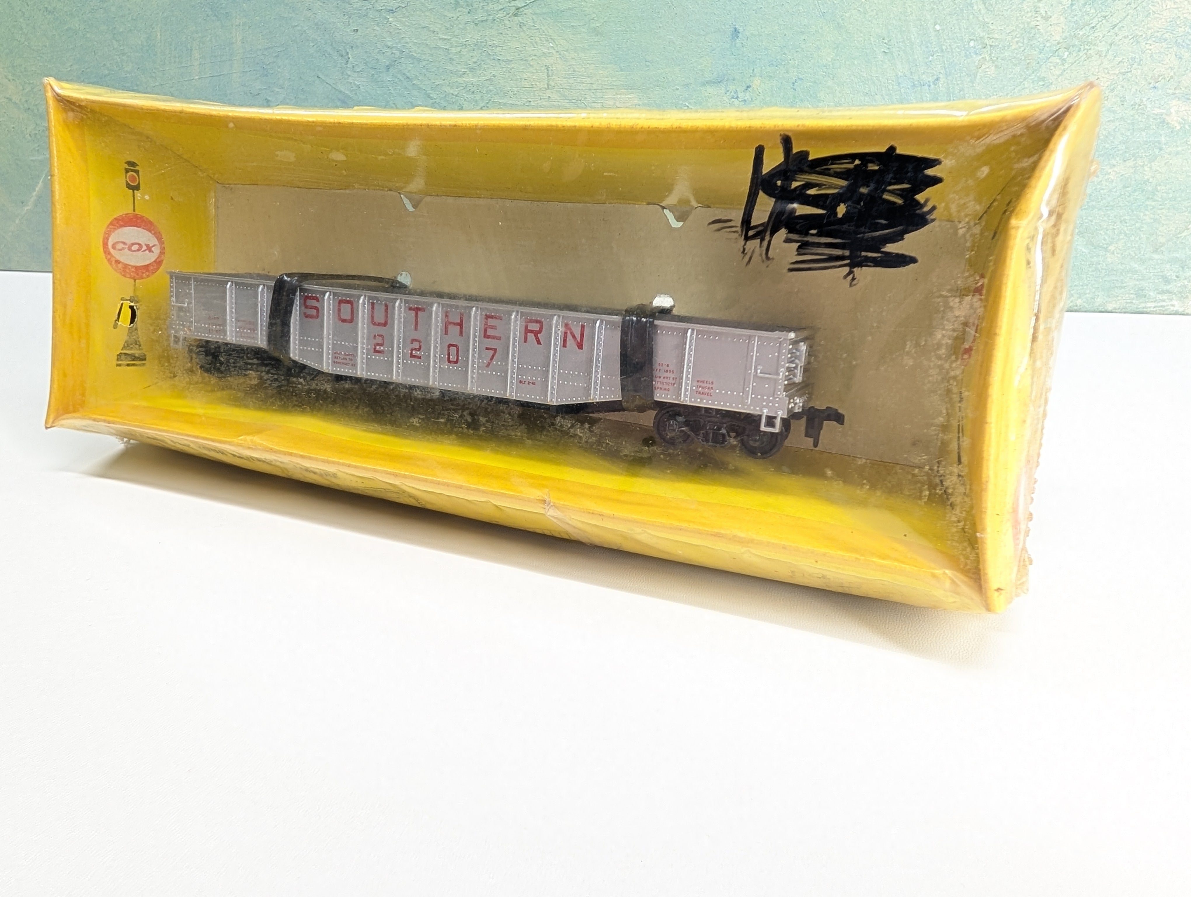 Cox 1555935 HO Scale 50' Gondola Southern #2207