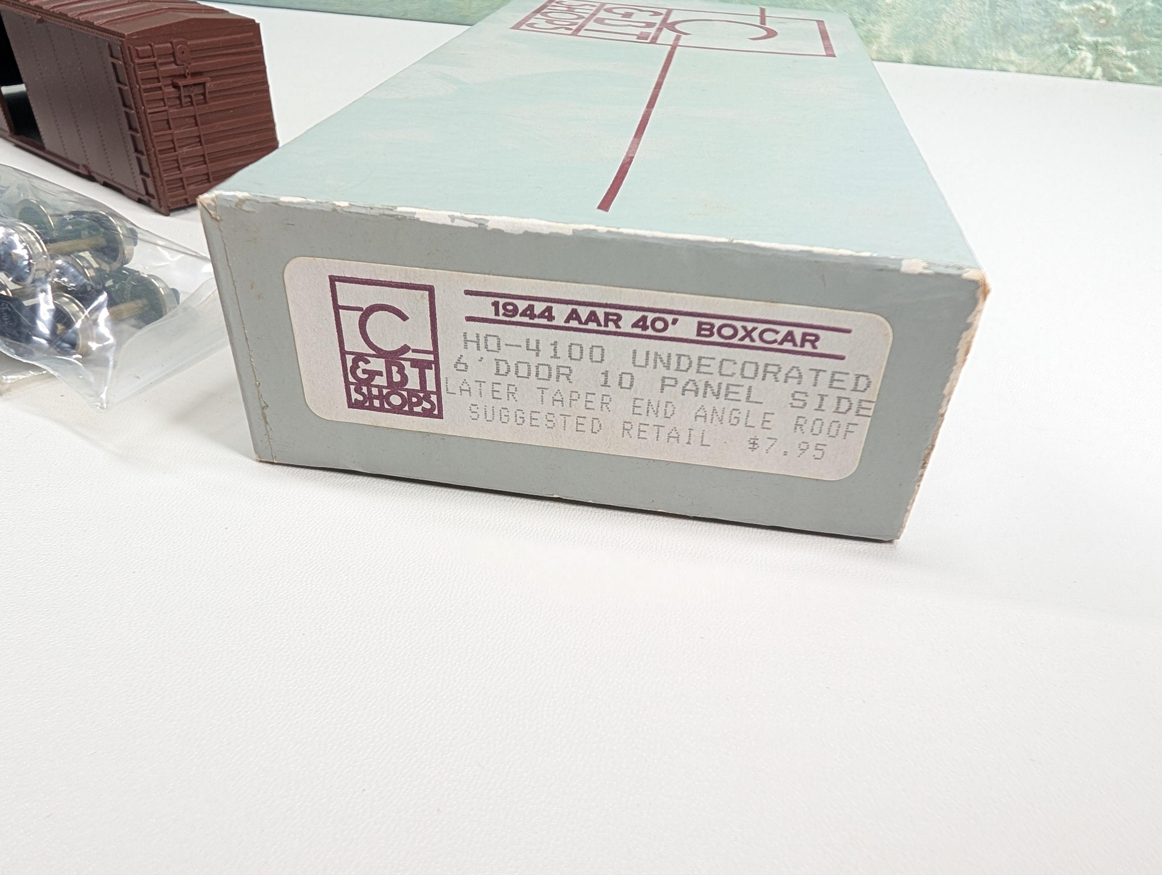 USED C&BT SHOPS #4100 HO Scale 1944 AAR 40' Box Car - Undecorated KIT