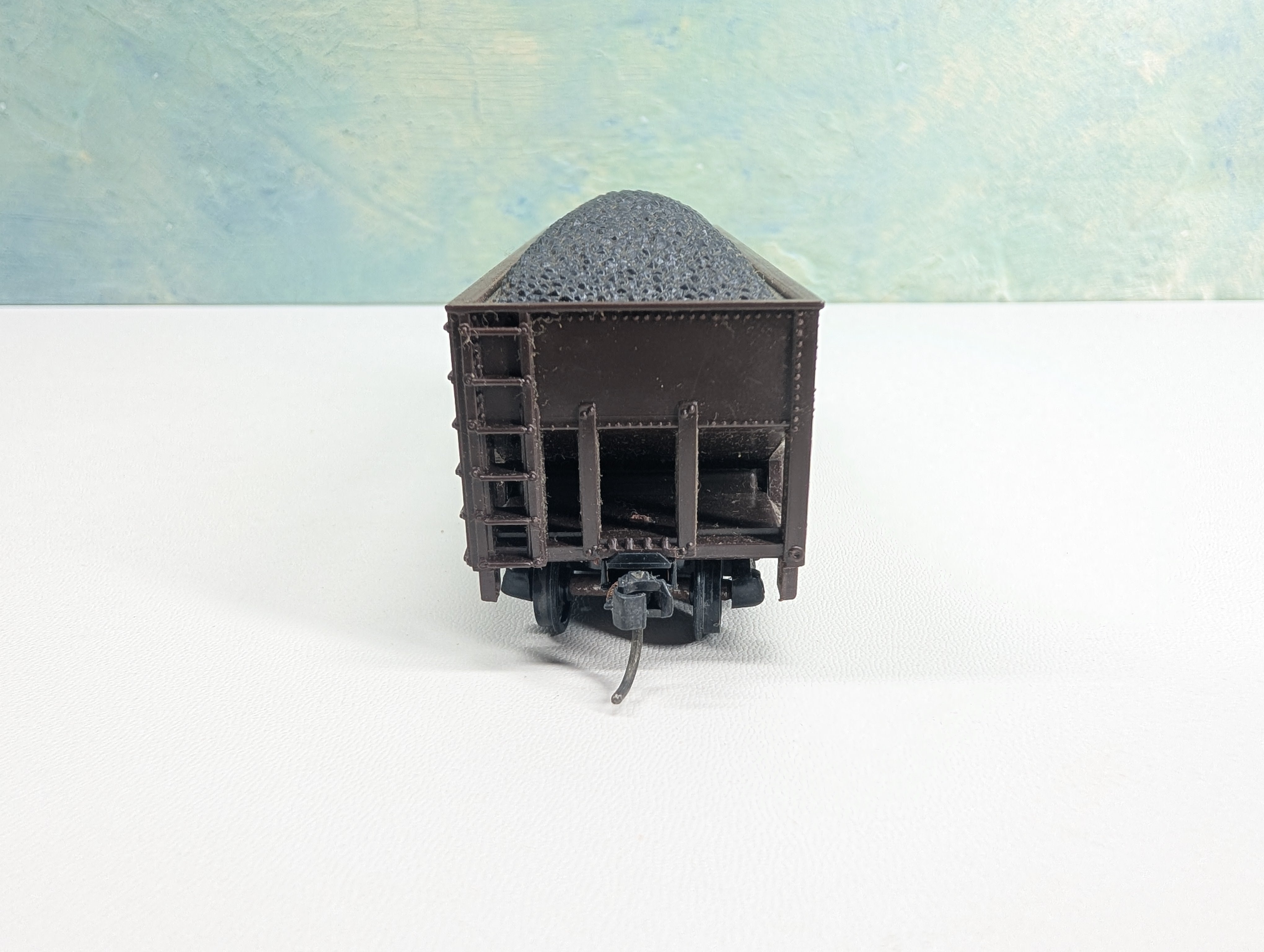 USED Marx HO Scale 2 Bay Hopper w/ Load Virginian VGN #28233