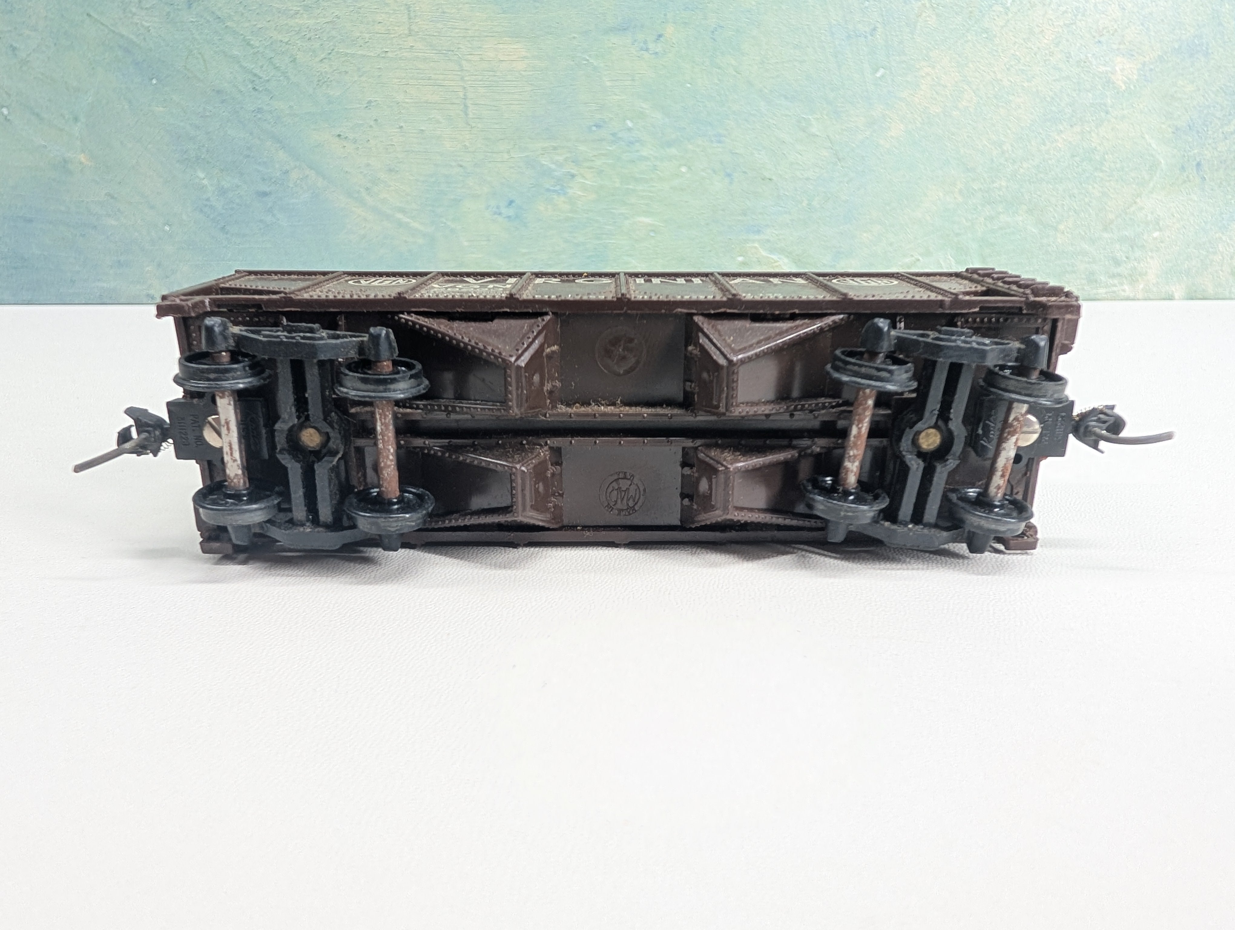 USED Marx HO Scale 2 Bay Hopper w/ Load Virginian VGN #28233