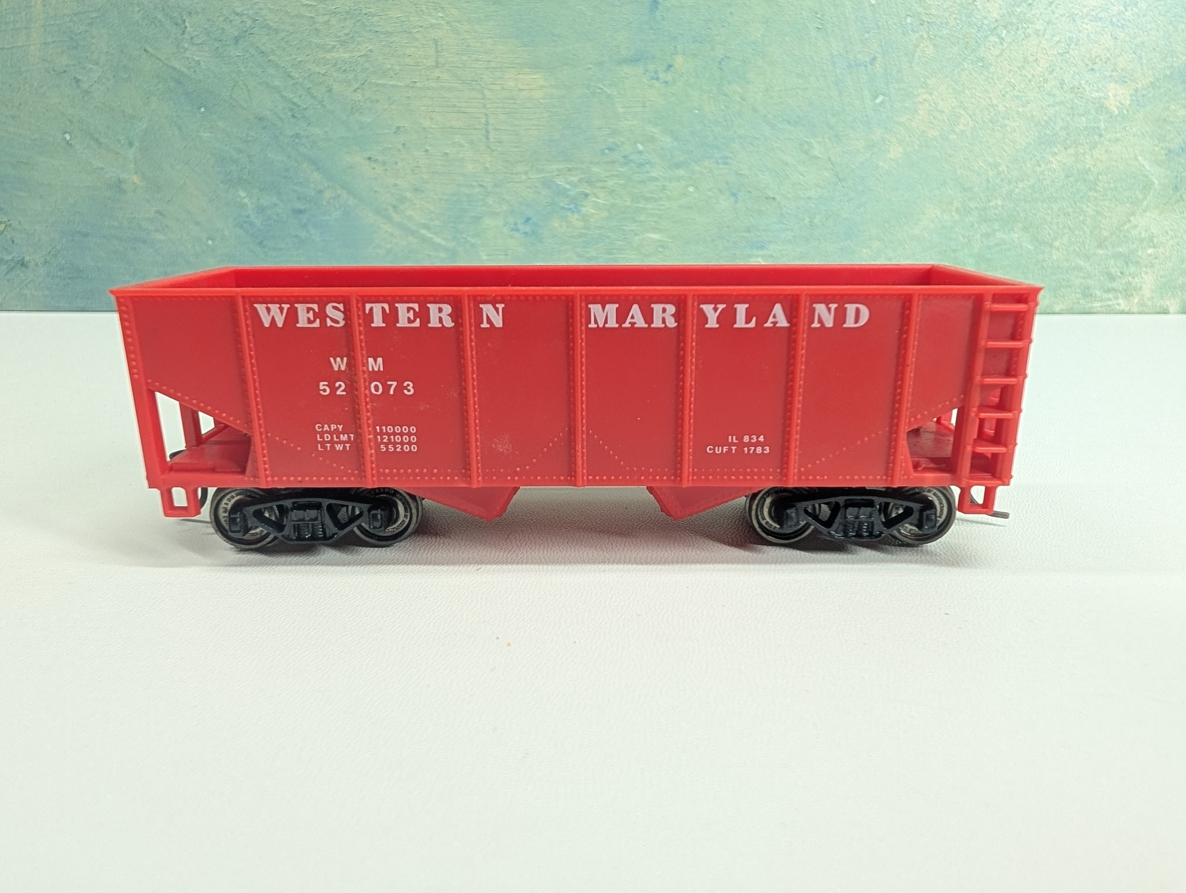USED HO Scale 2 Bay Hopper Western Maryland WM #52073 Metal Wheels