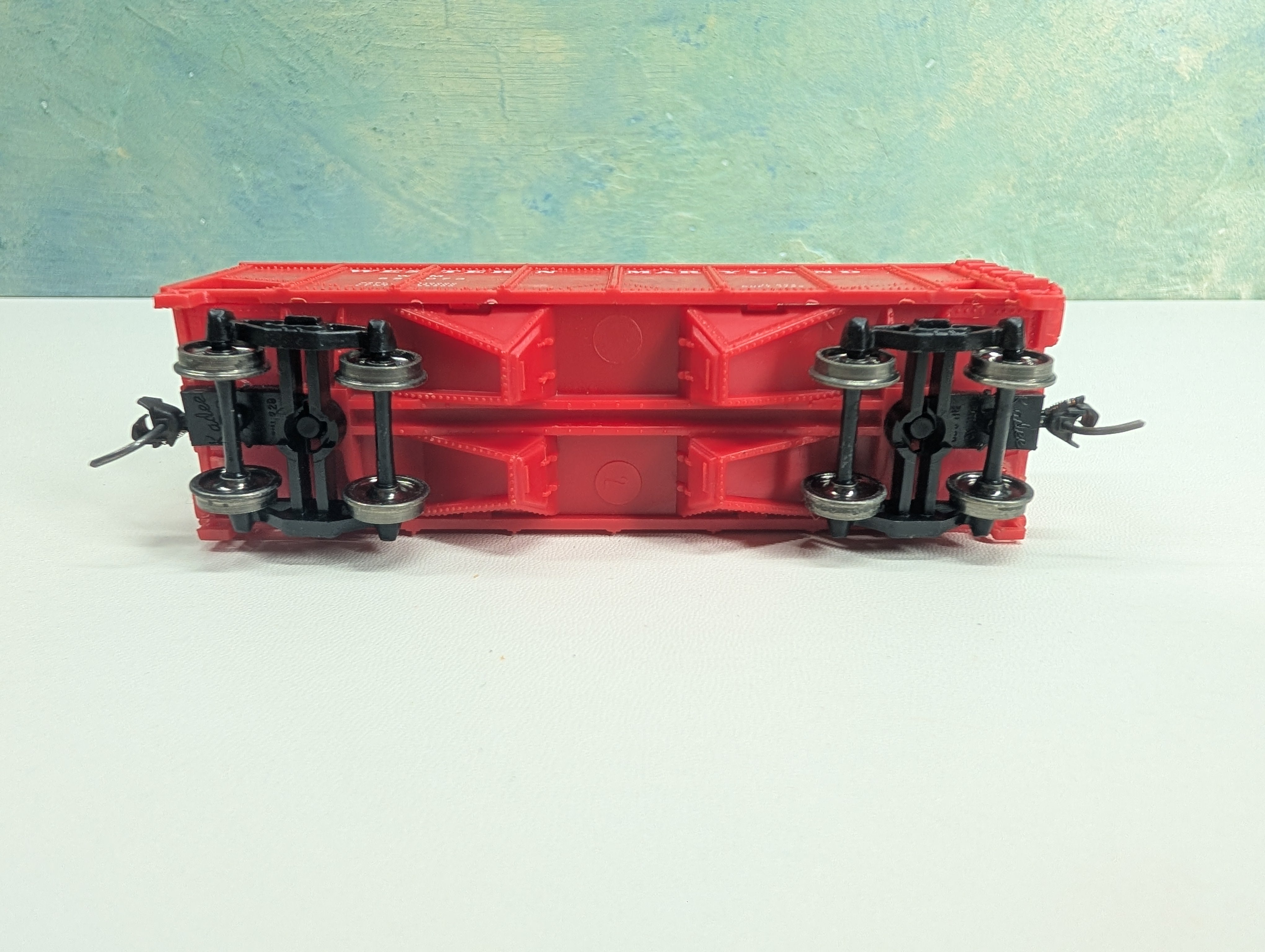 USED HO Scale 2 Bay Hopper Western Maryland WM #52073 Metal Wheels