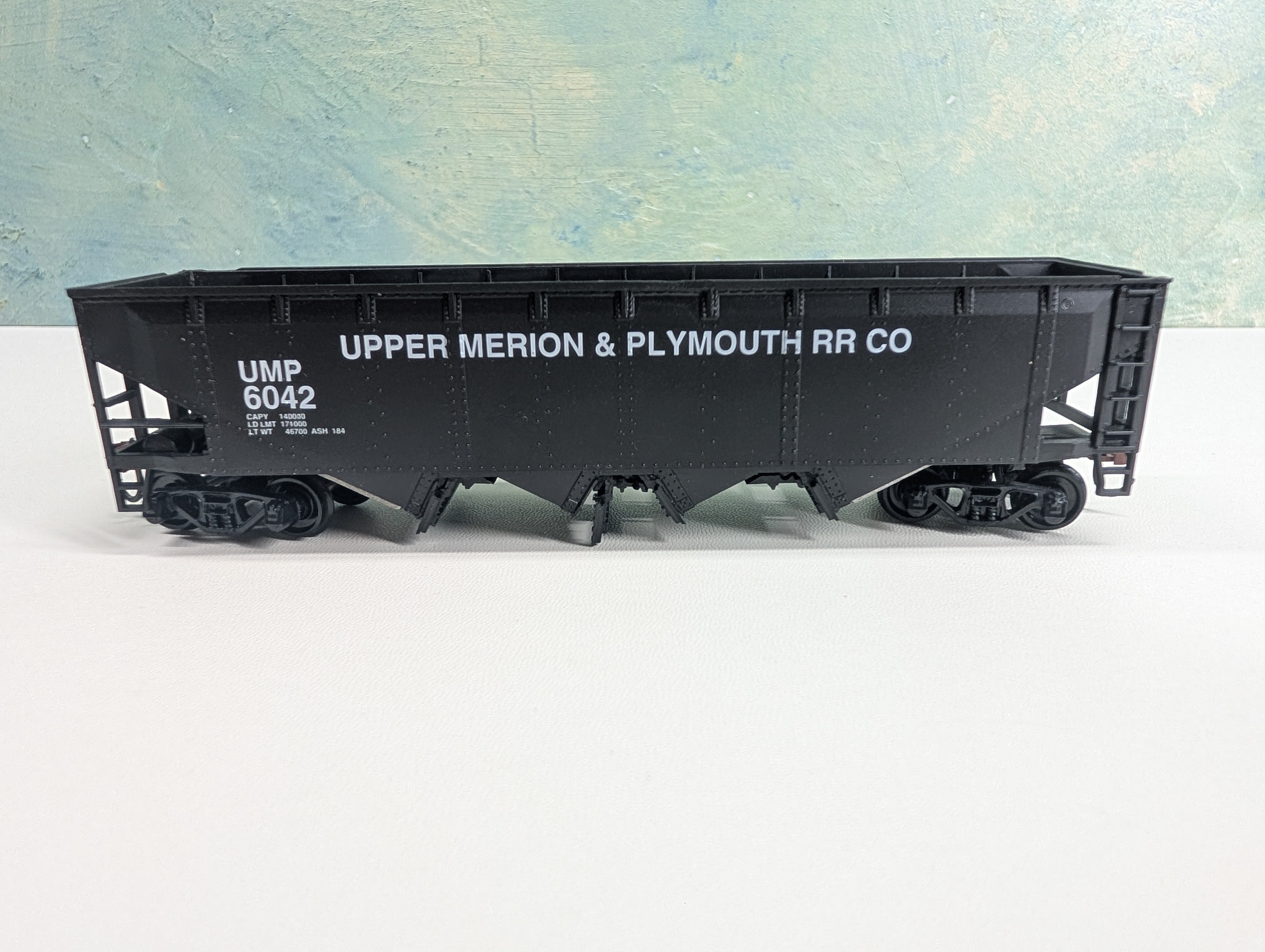 USED Athearn HO Scale Quad Hopper Upper Merion and Plymouth Railroad UMP #6042