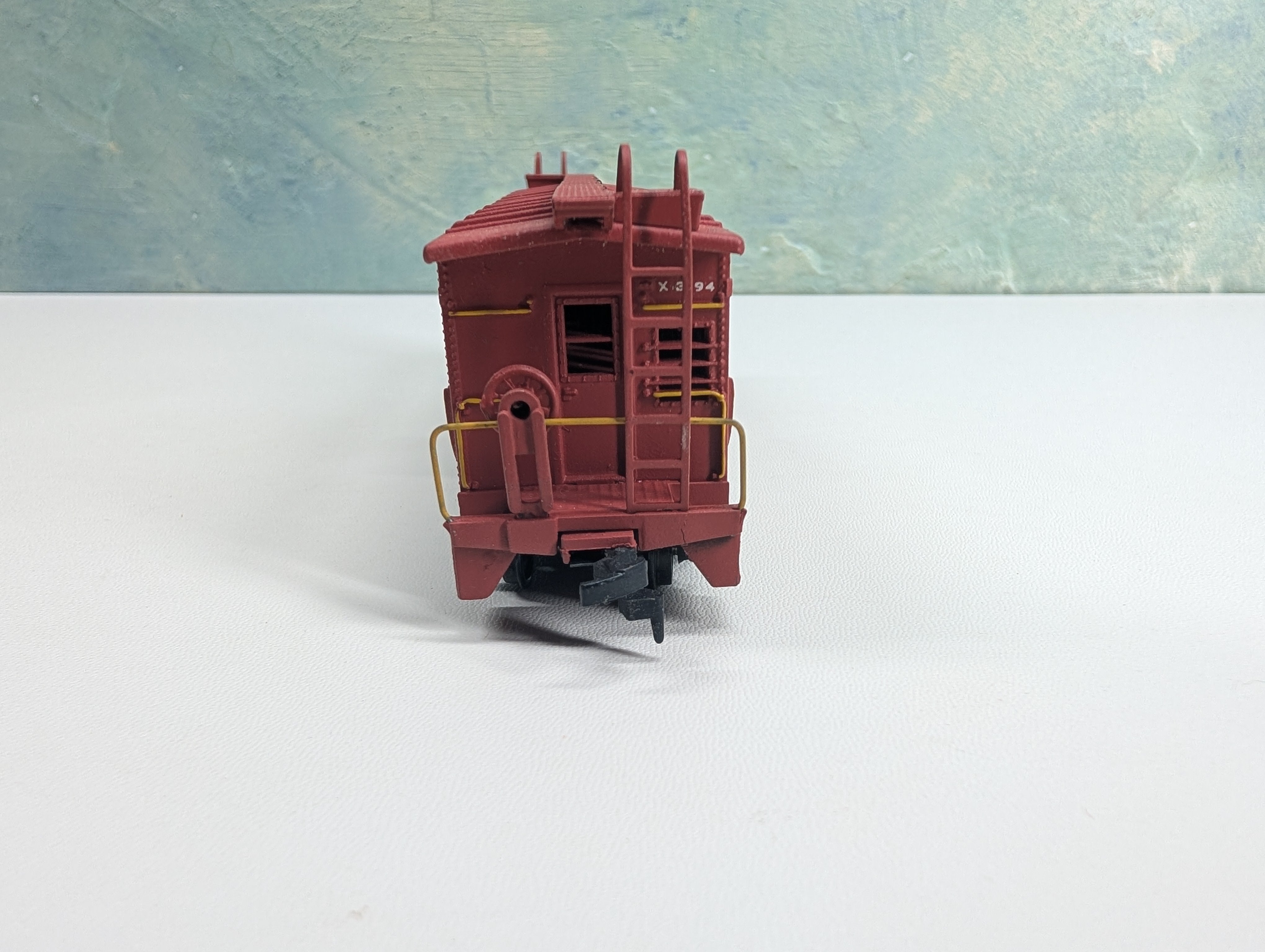 USED Athearn HO Scale Bay Window Caboose Southern #X3194